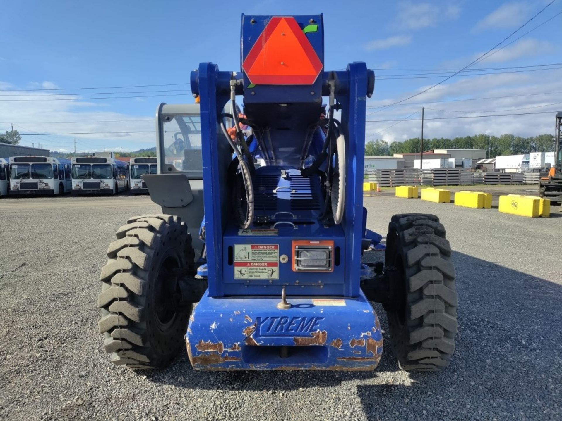 2015 Xtreme XR1255 4x4 Telescopic Forklift - Image 5 of 34