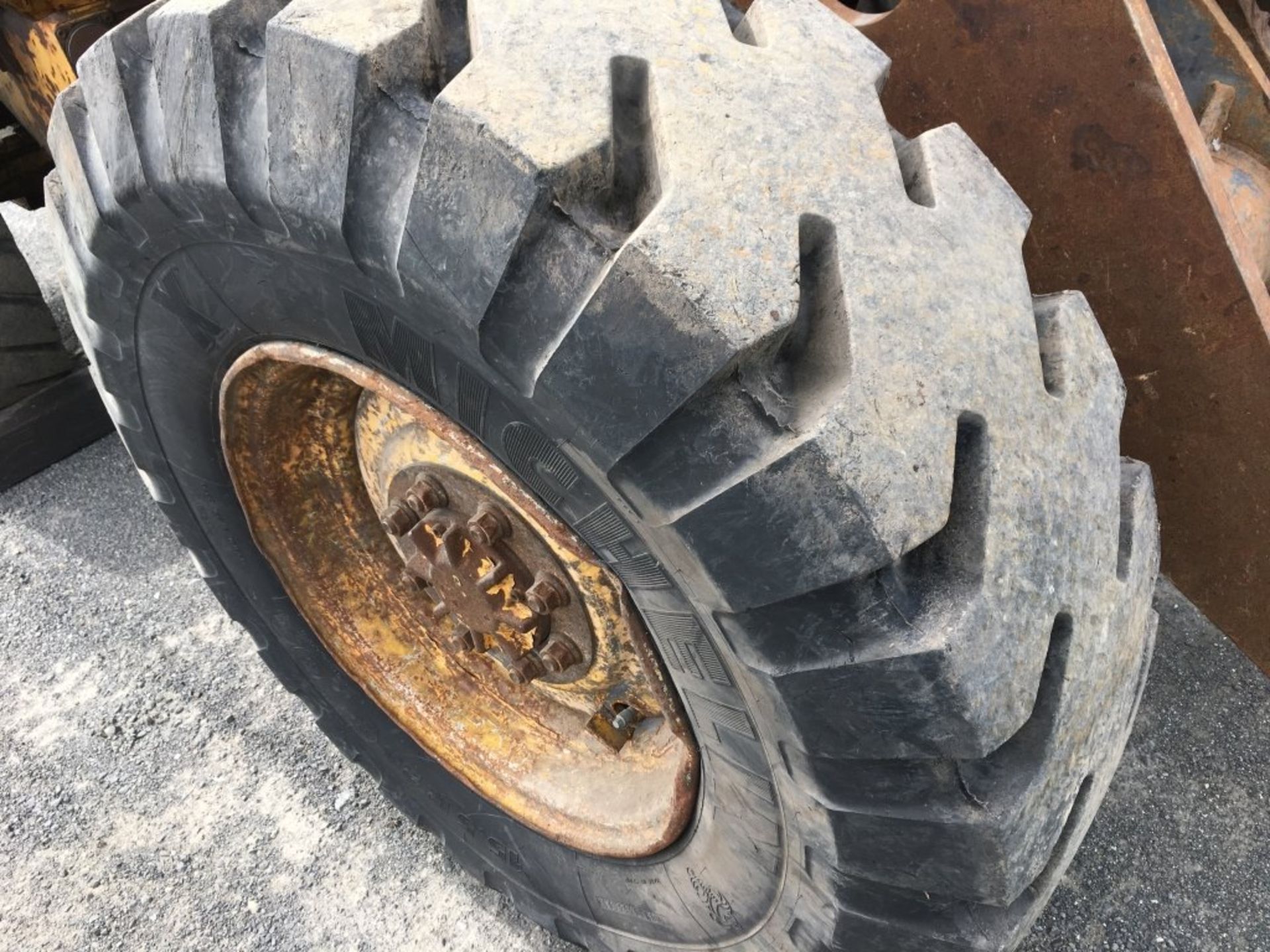 1997 Volvo L50C Wheel Loader - Image 16 of 25