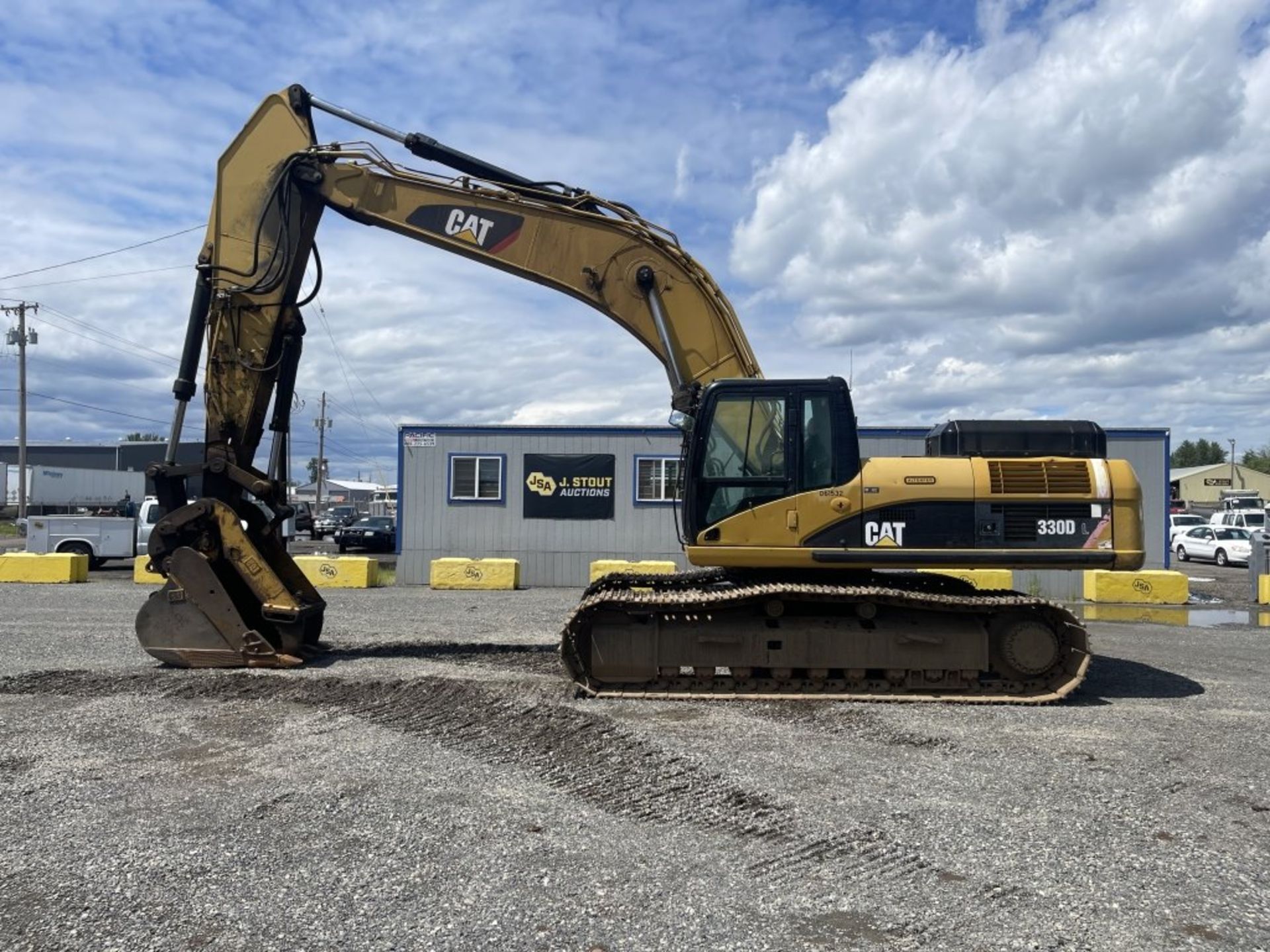 2007 Caterpillar 330D L Hydraulic Excavator - Image 7 of 35