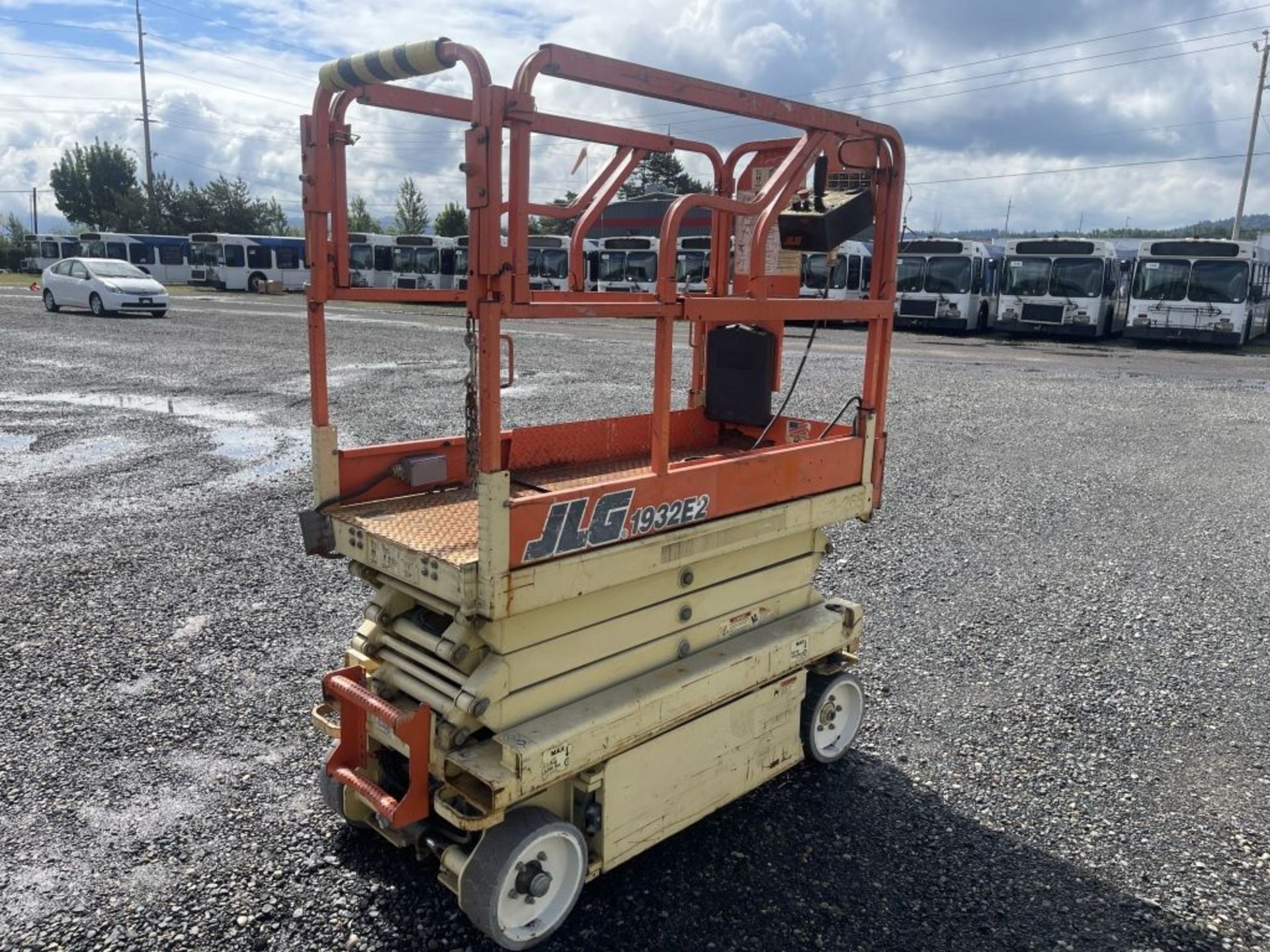 2000 JLG 1932E2 Scissor Lift - Image 4 of 13