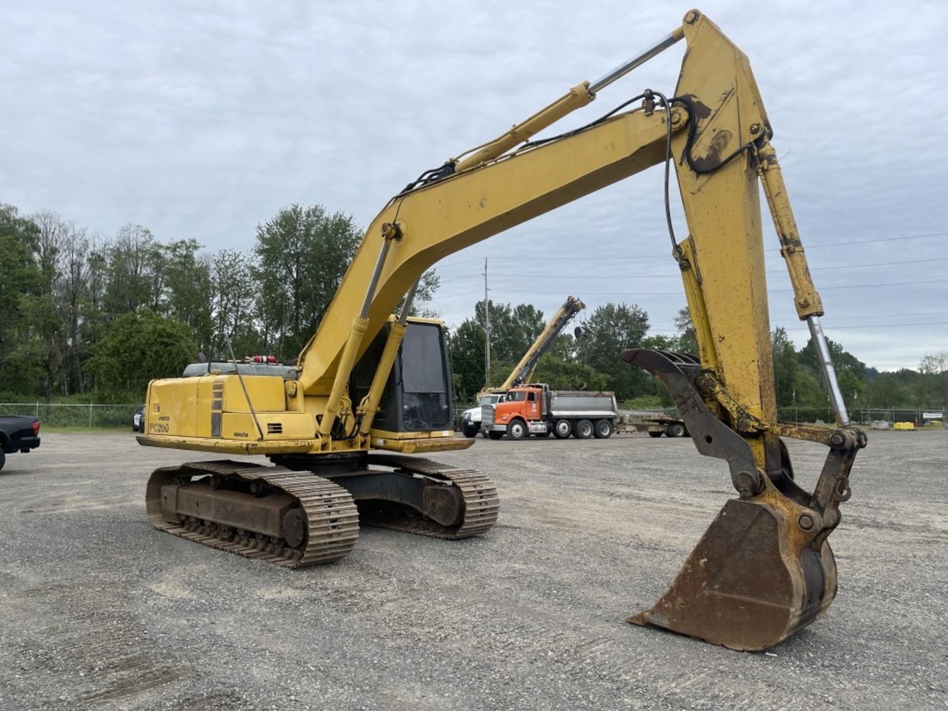 Komatsu PC200-6E Hydraulic Excavator - Image 2 of 34