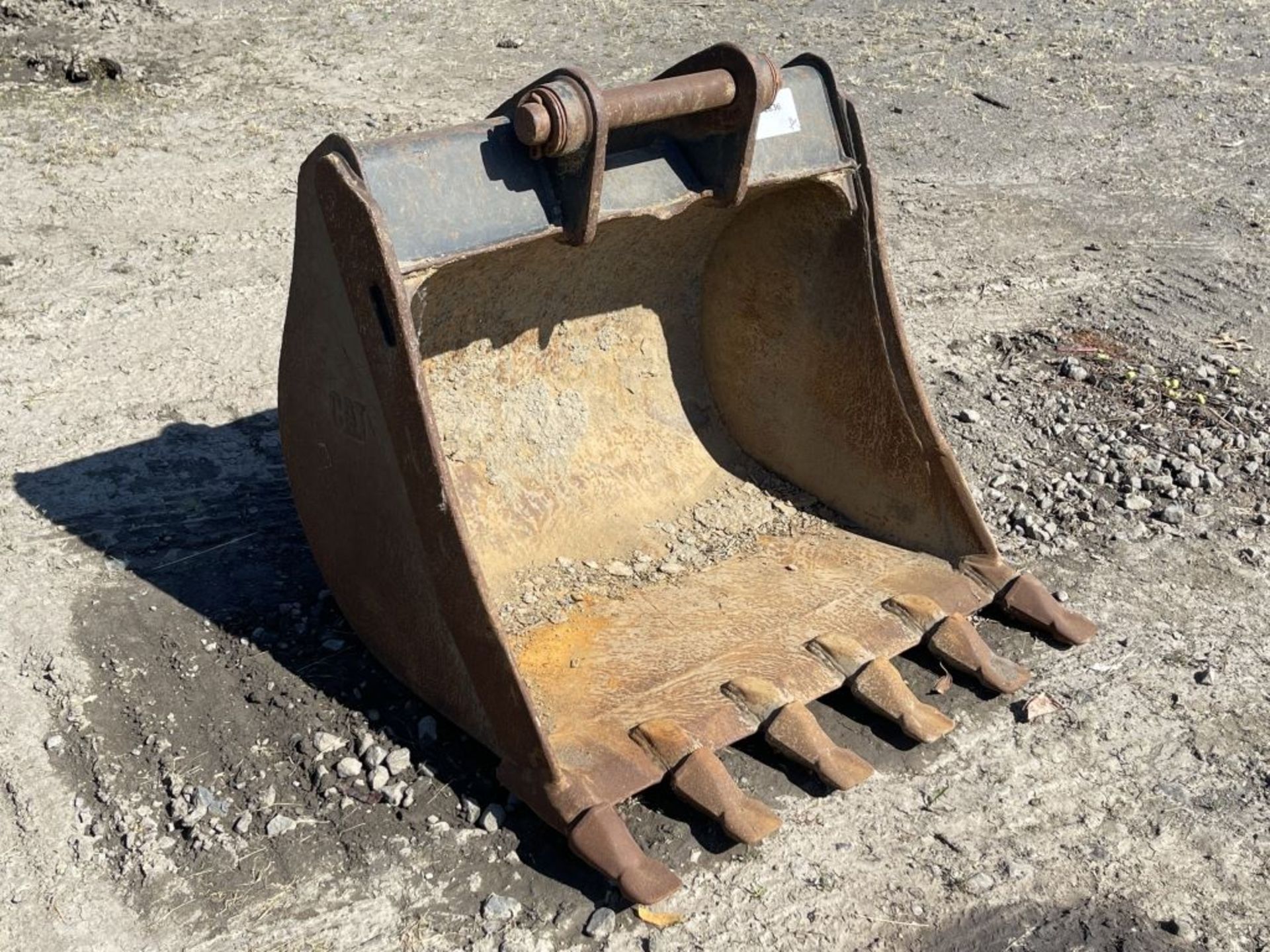 Caterpillar 34" Dig Bucket