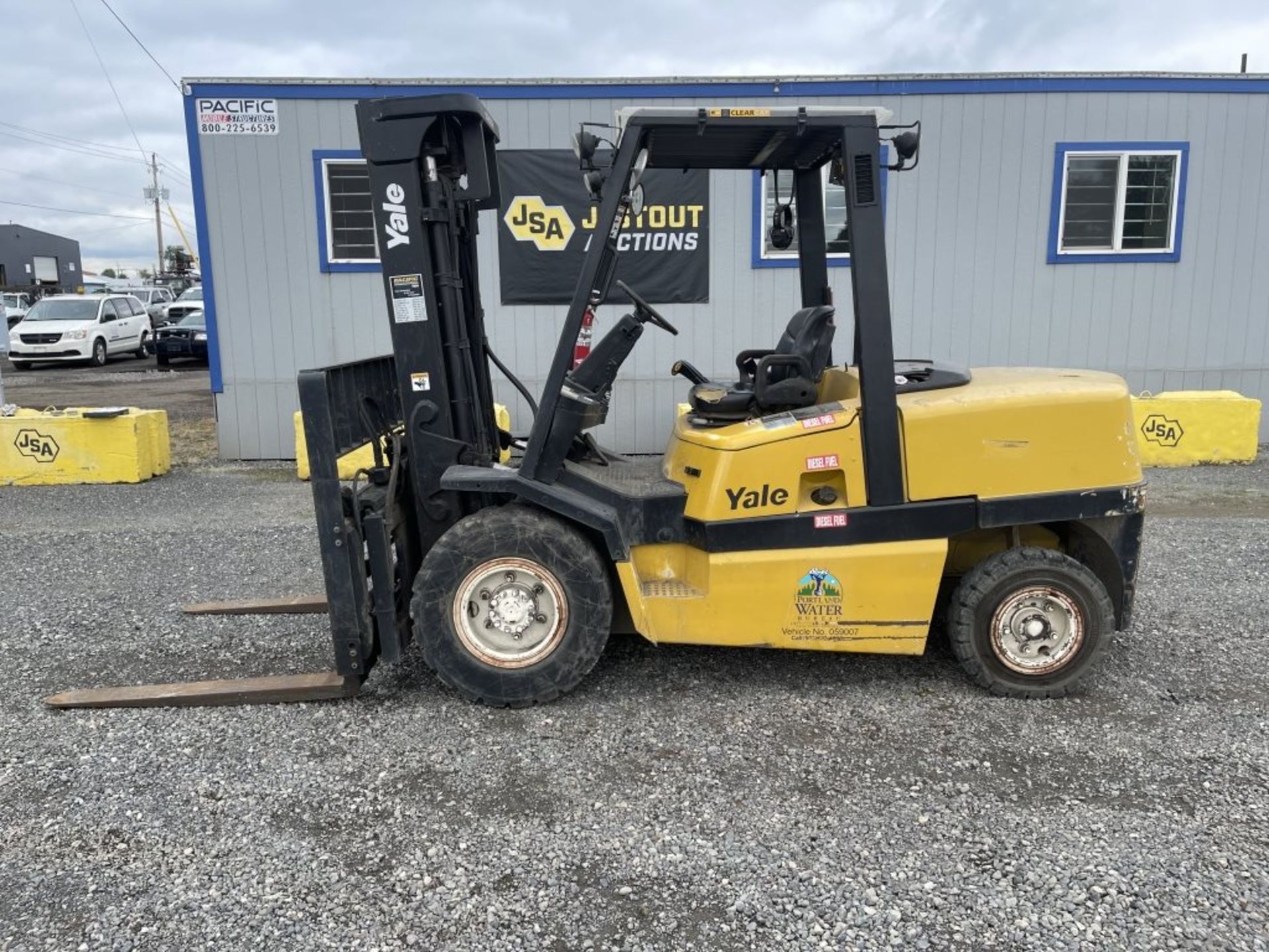 2005 Yale GDP110M Forklift - Image 7 of 18