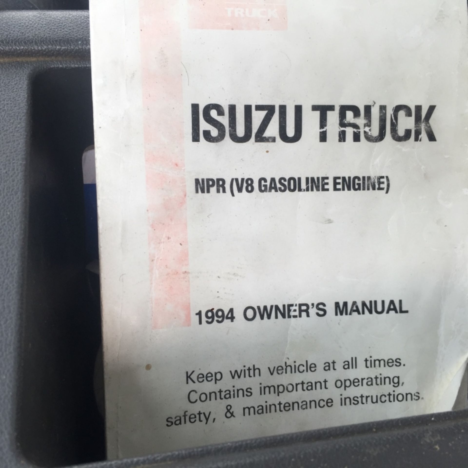 1994 Isuzu NPR Box Truck - Image 19 of 32