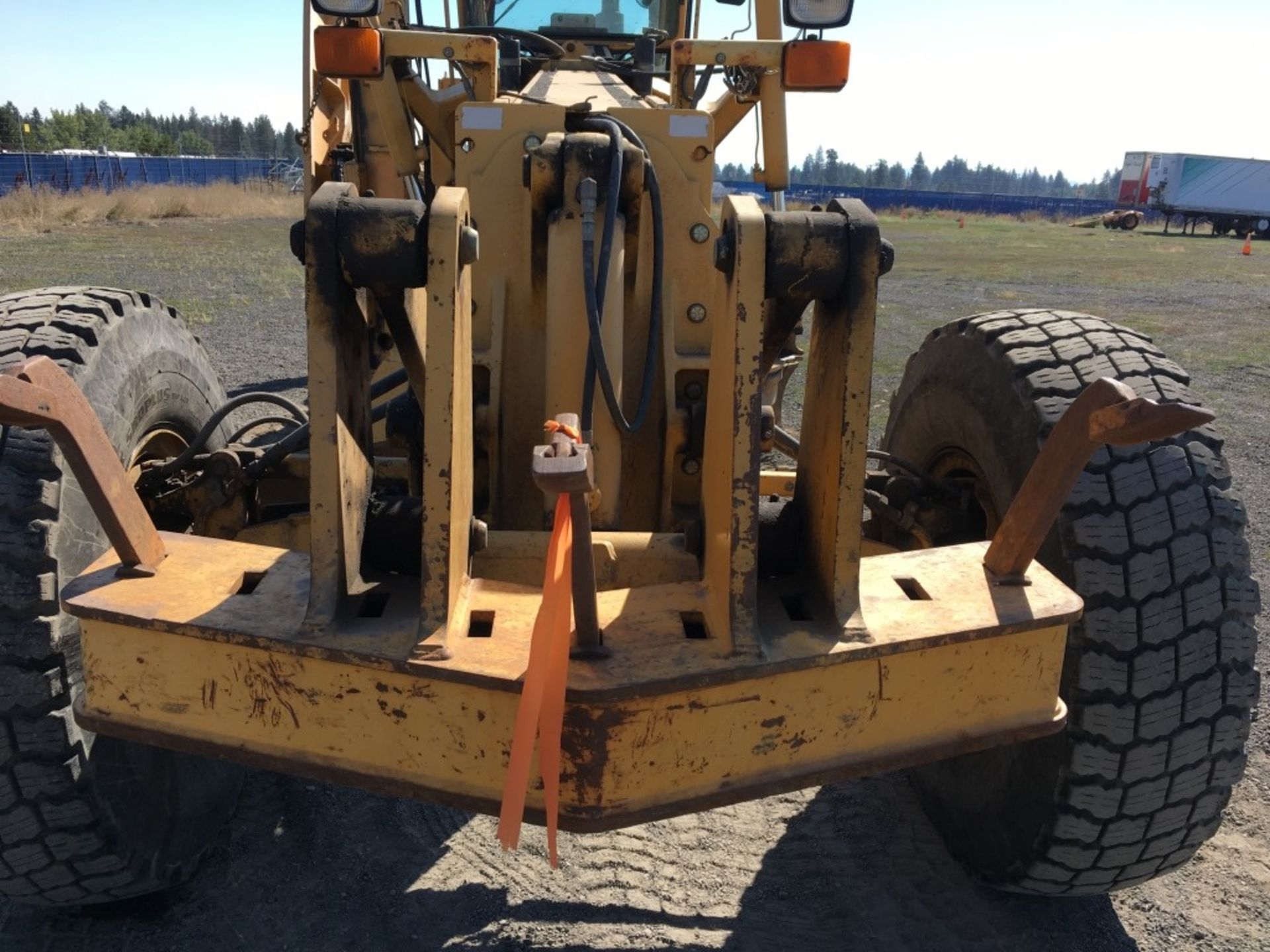 2001 John Deere 772CH Motor Grader - Image 16 of 32