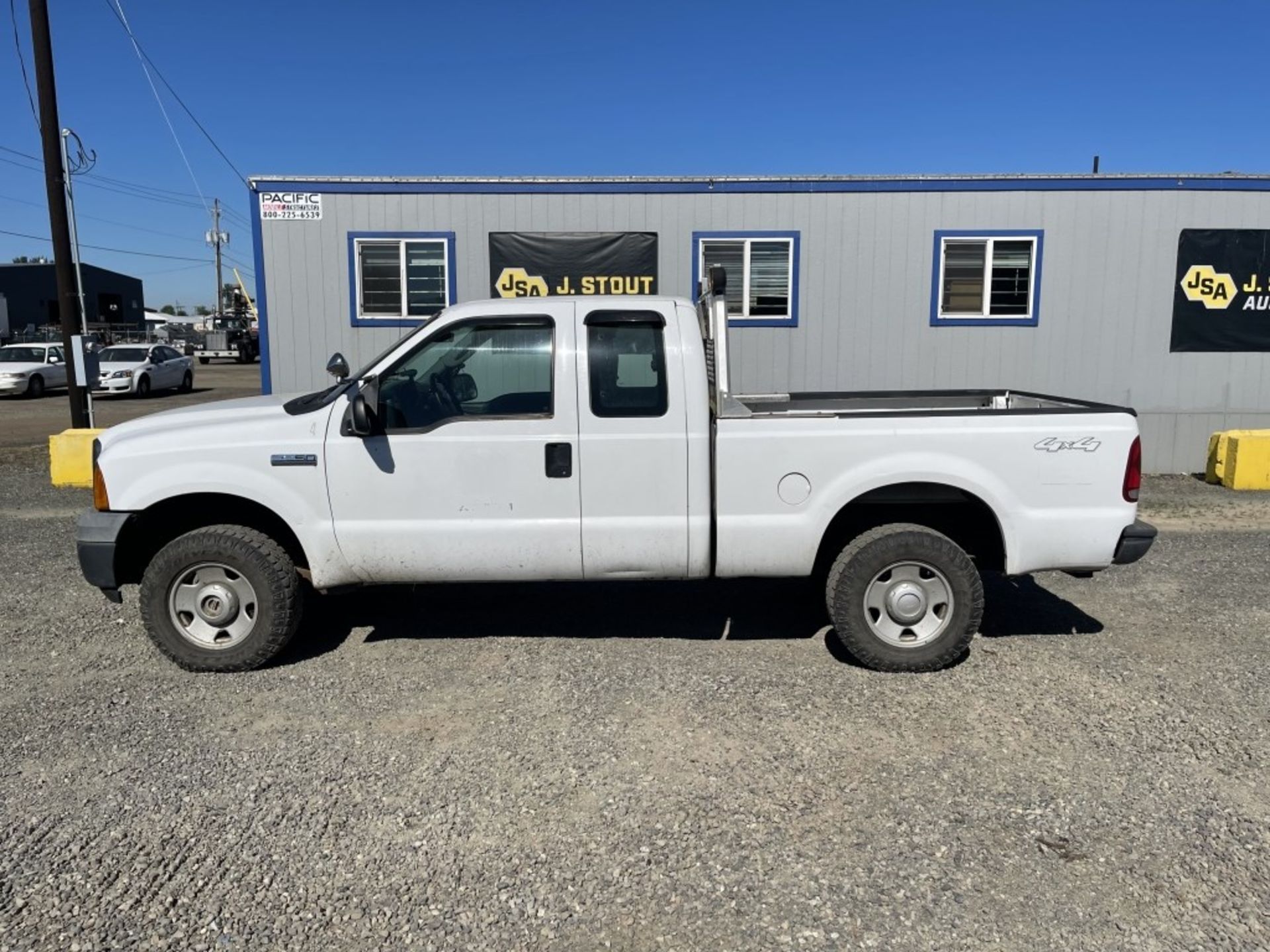 2006 Ford F250 4x4 Extra Cab Pickup - Image 6 of 31