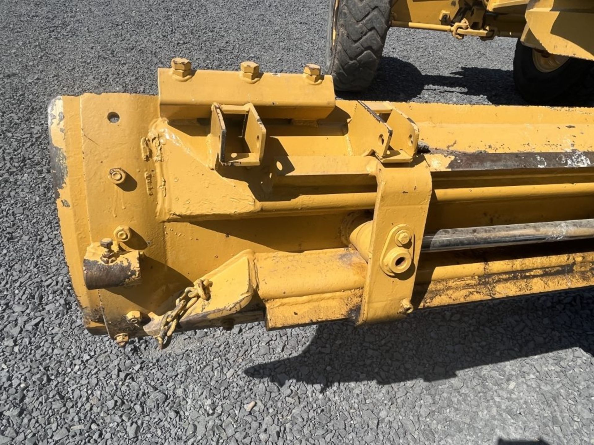 1996 John Deere 770BH Motor Grader - Image 29 of 32