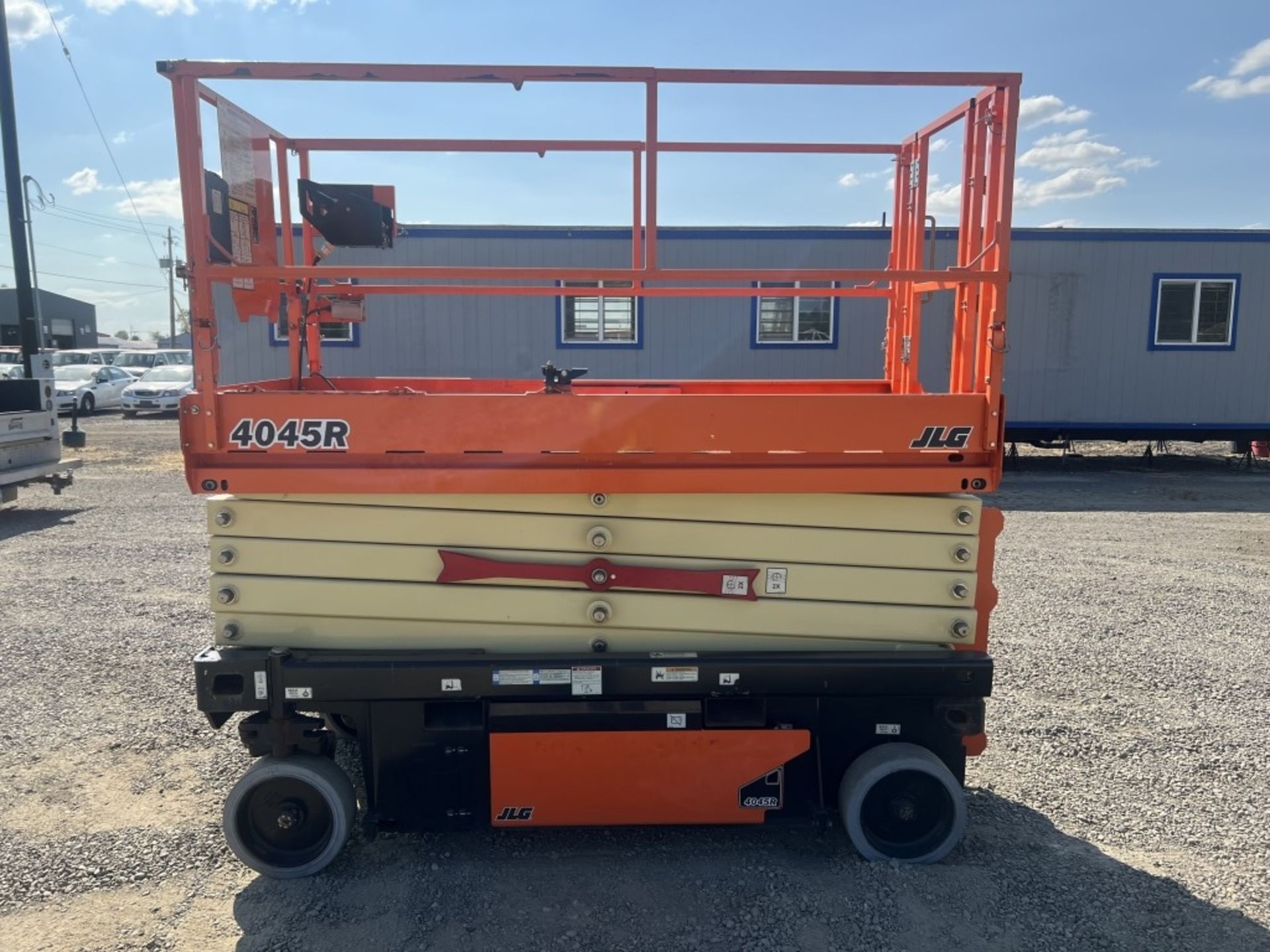 2018 JLG 4045R Scissor Lift - Image 7 of 16