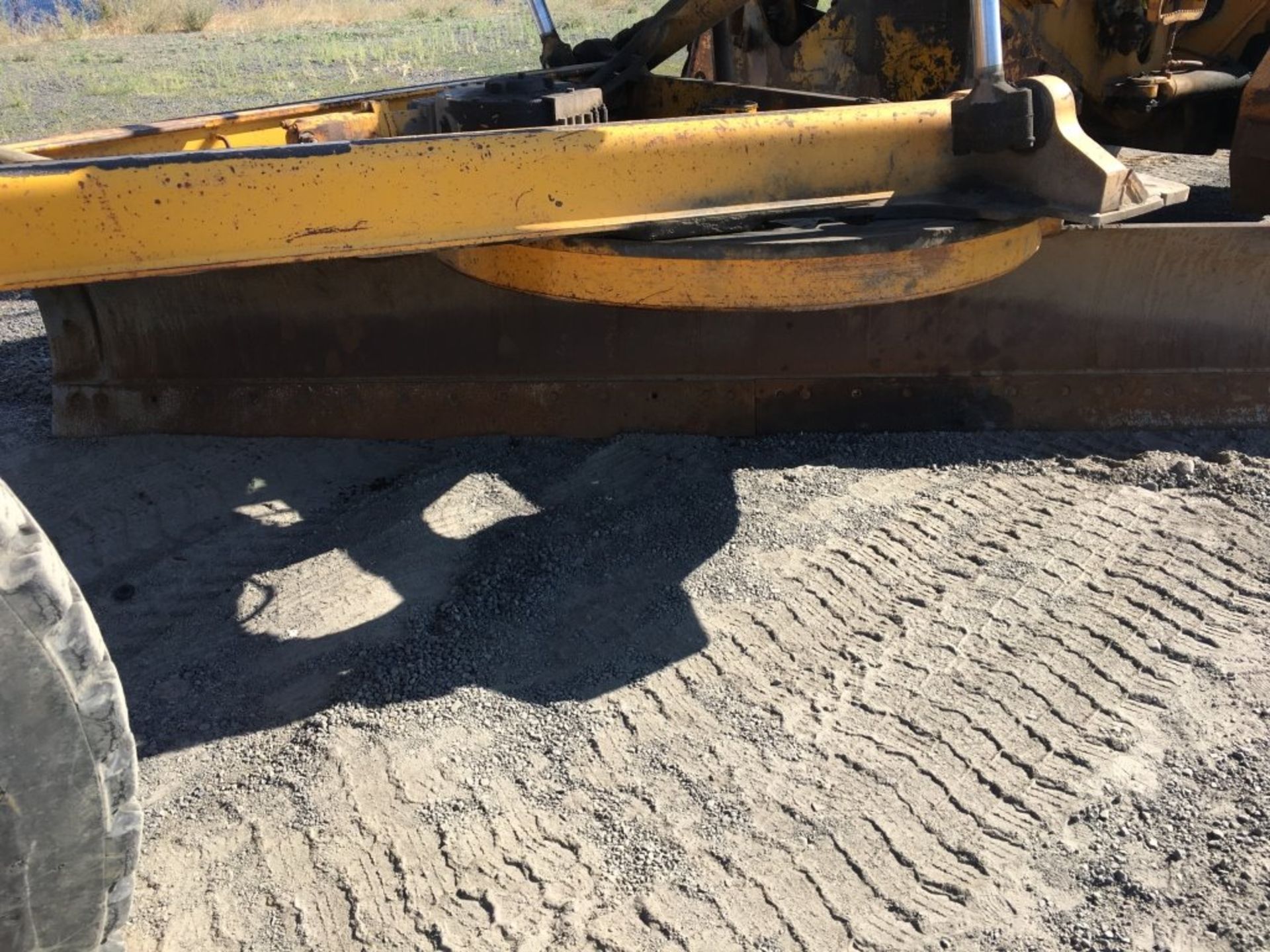 1987 John Deere 770BH Motor Grader - Image 14 of 32