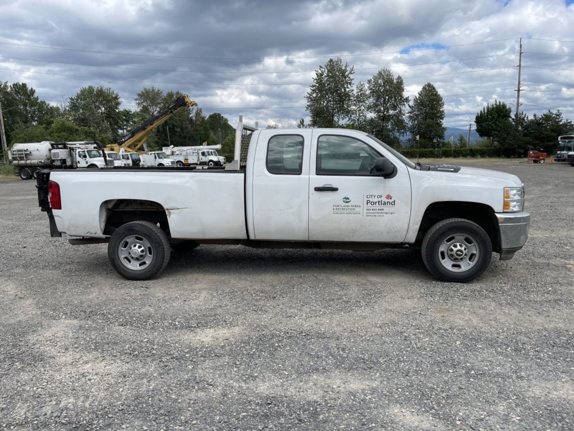 2012 Chevrolet Silverado Extra Cab Pickup - Image 2 of 29