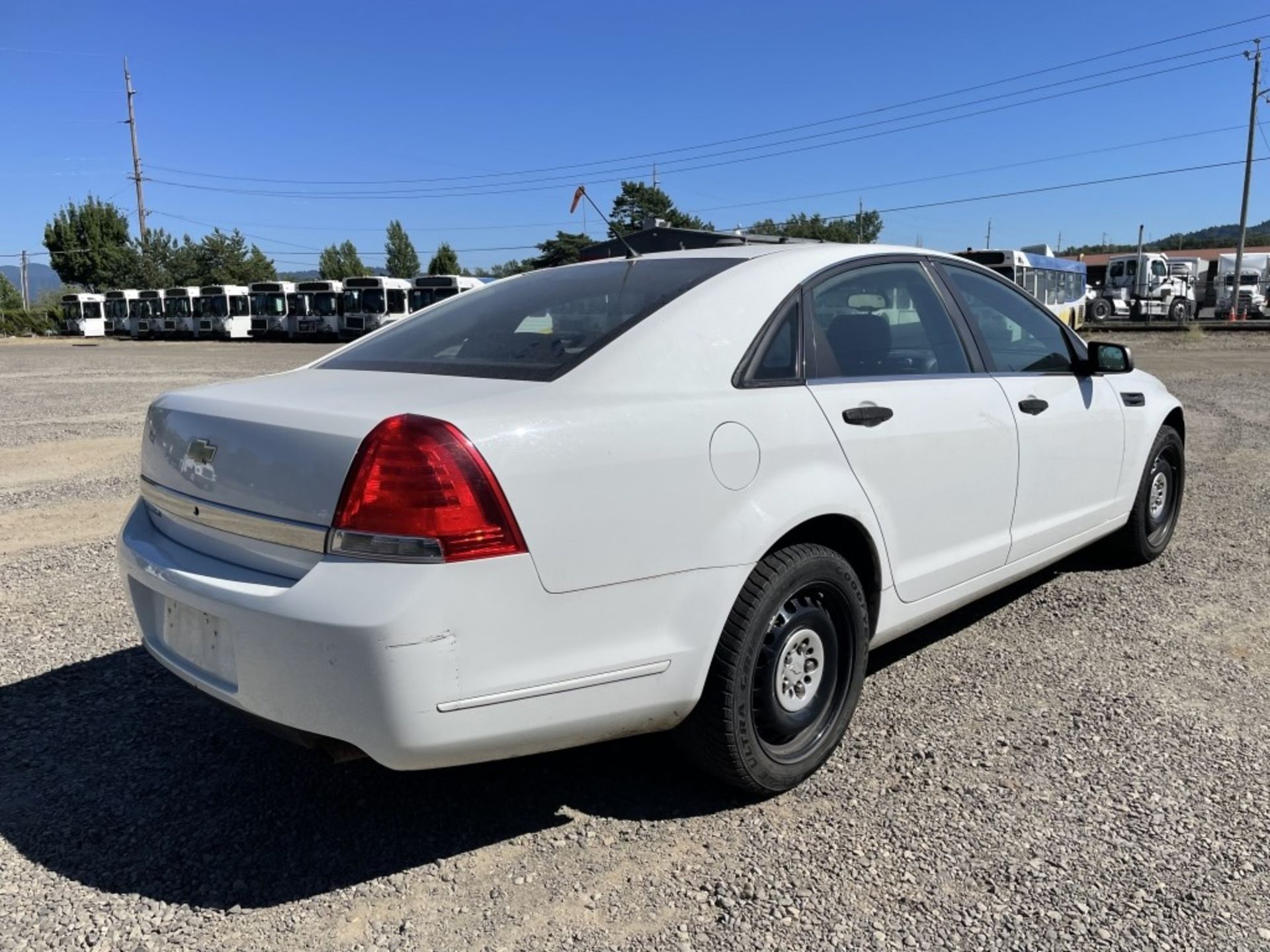 2011 Chevrolet Caprice Sedan - Image 3 of 30