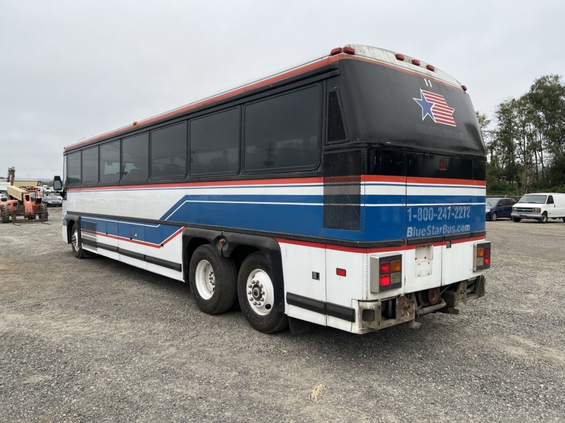 1989 MCI 102-C3 T/A Coach Bus - Image 5 of 22