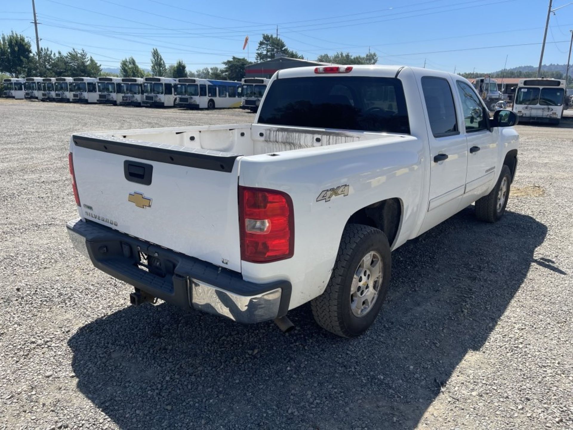 2010 Chevrolet Silverado LT 4x4 Crew Cab Pickup - Image 4 of 26