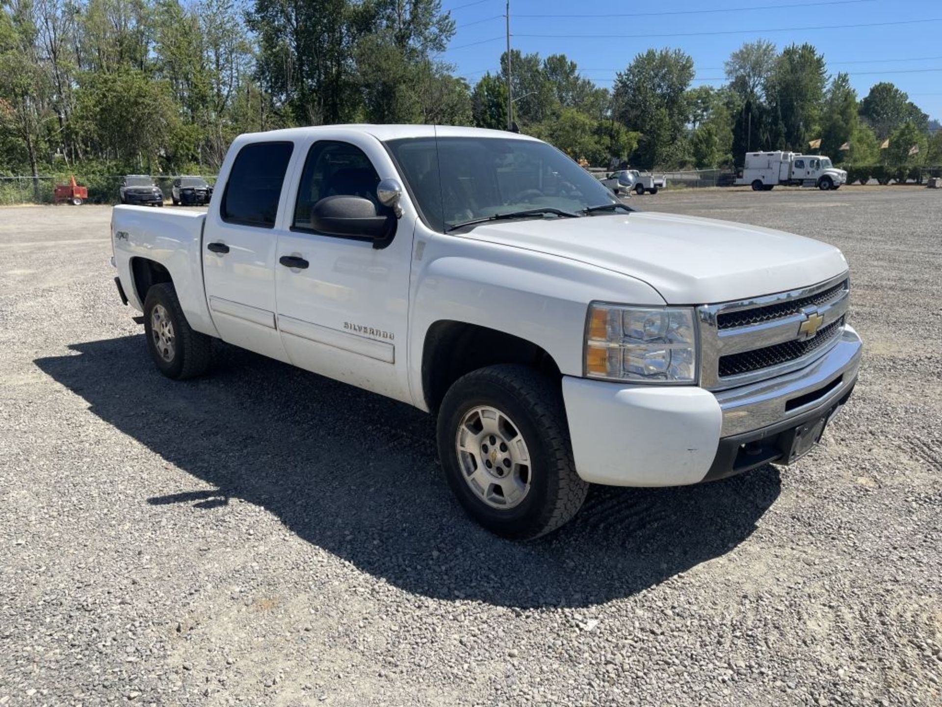 2010 Chevrolet Silverado LT 4x4 Crew Cab Pickup