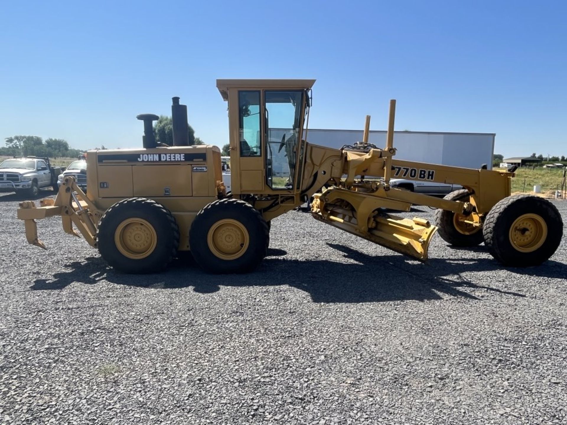 1996 John Deere 770BH Motor Grader - Image 5 of 32