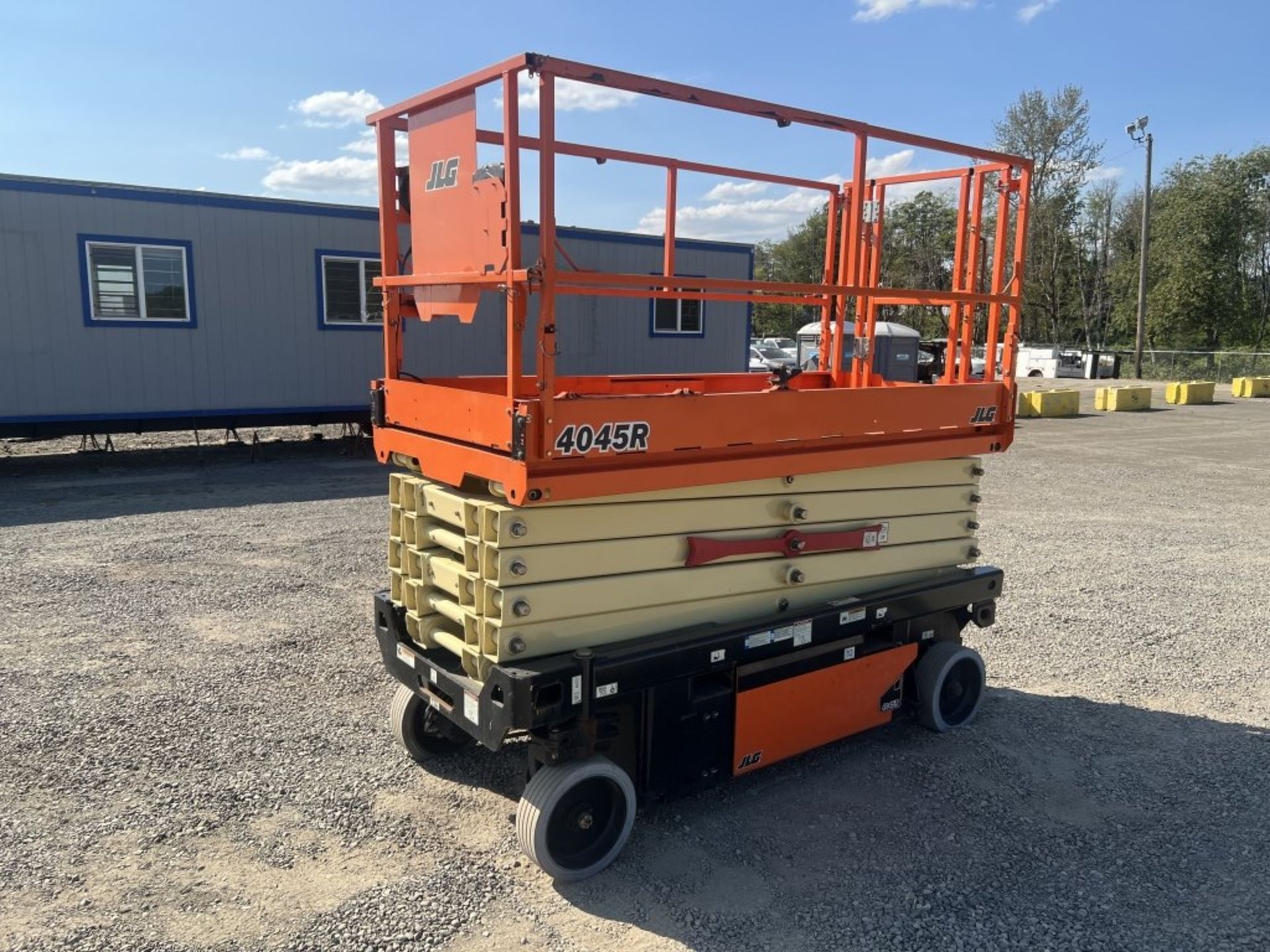 2018 JLG 4045R Scissor Lift