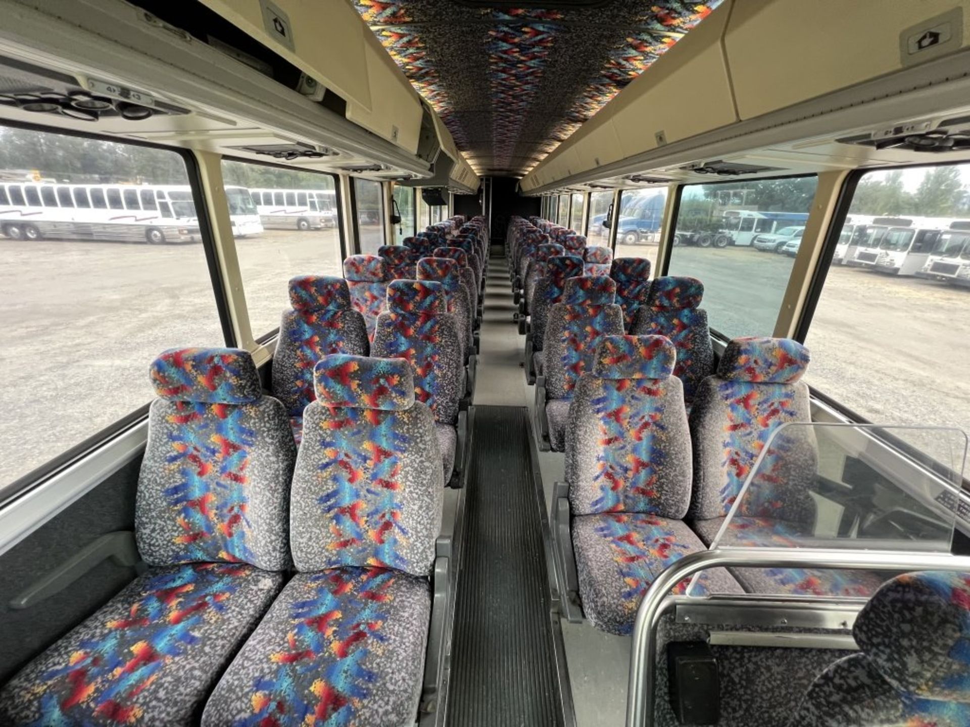 1995 MCI 102-DL3 T/A Coach Bus - Image 16 of 27