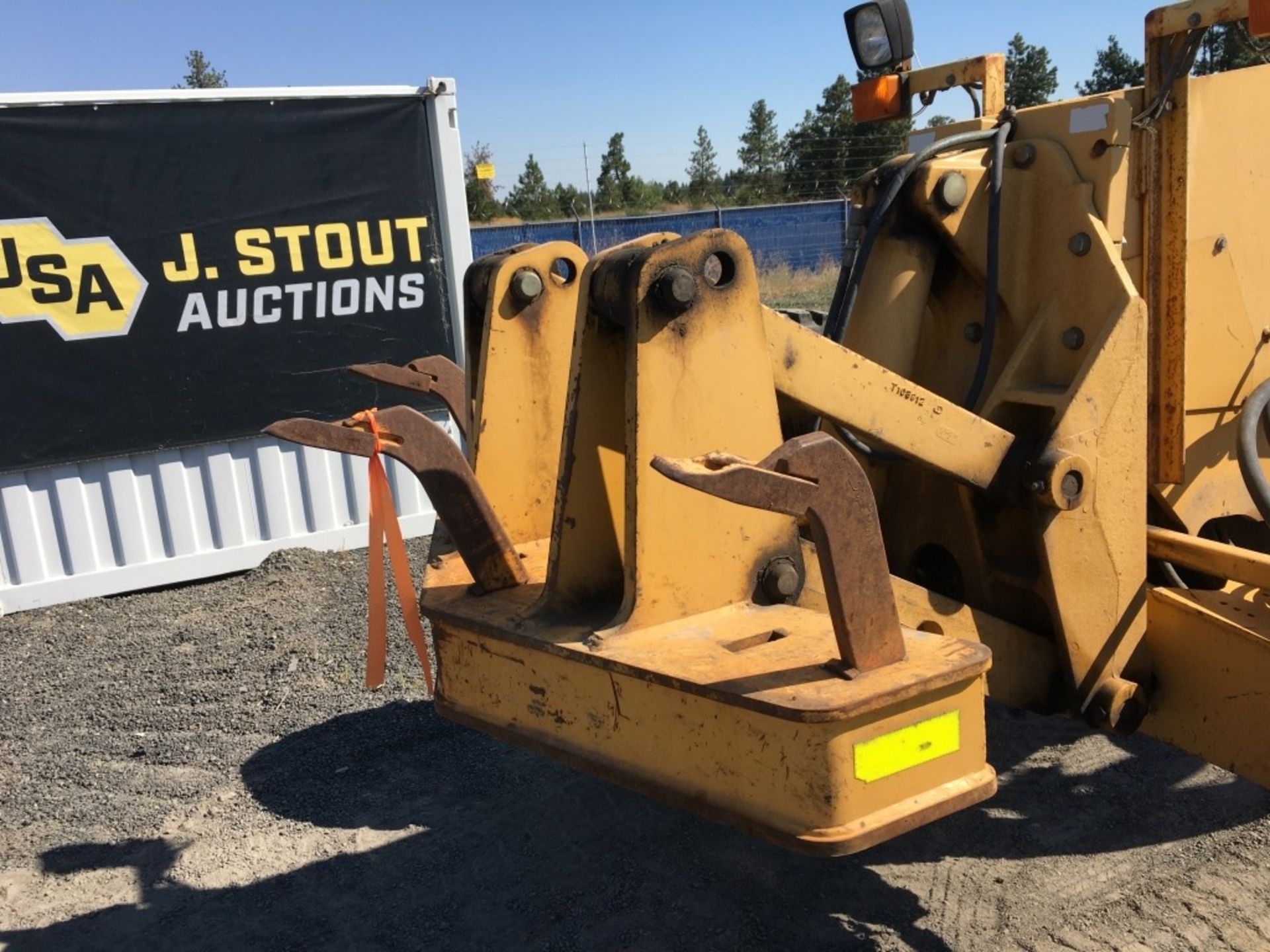 2001 John Deere 772CH Motor Grader - Image 17 of 32