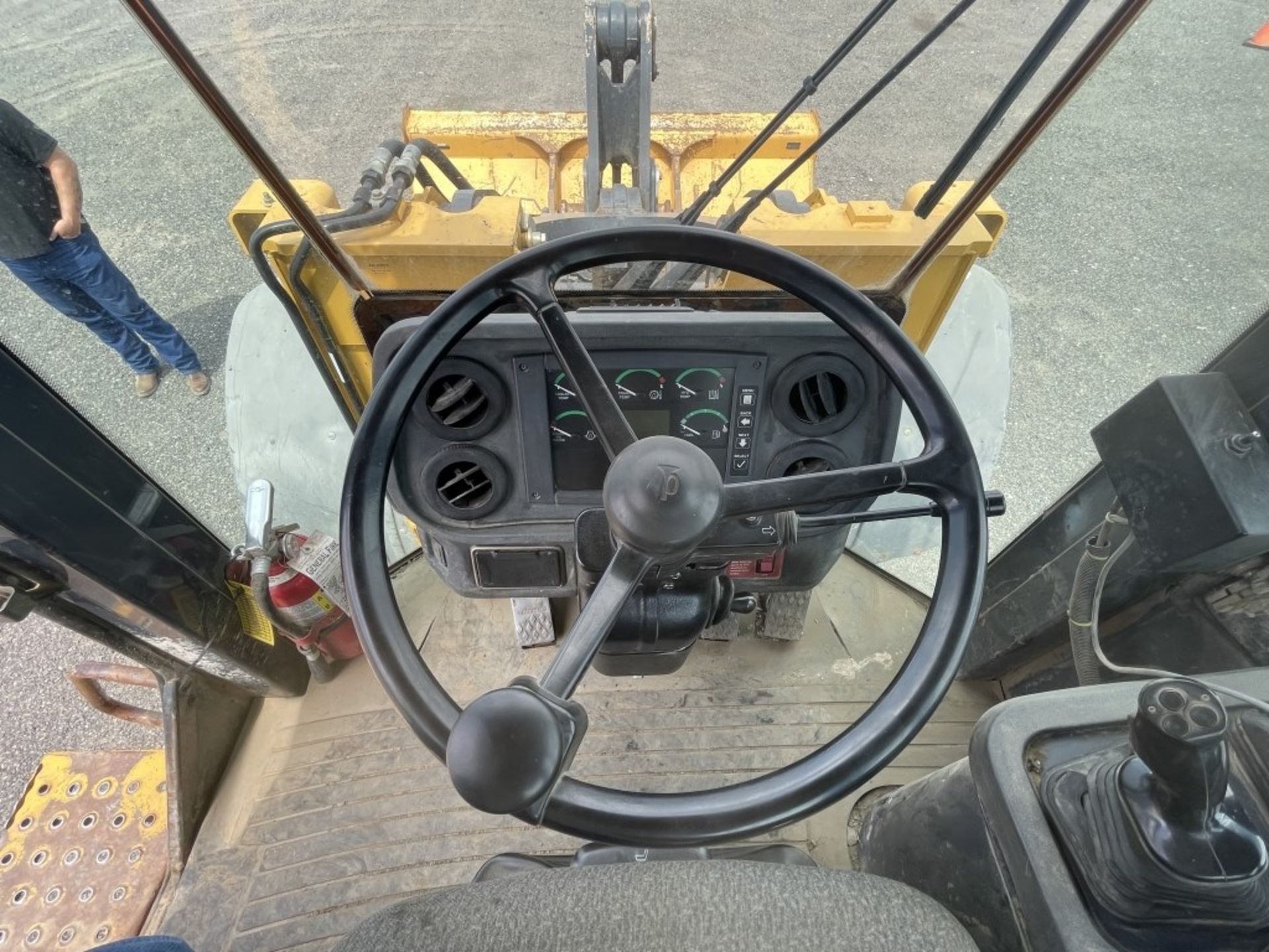 2006 John Deere 544J Wheel Loader - Image 30 of 32