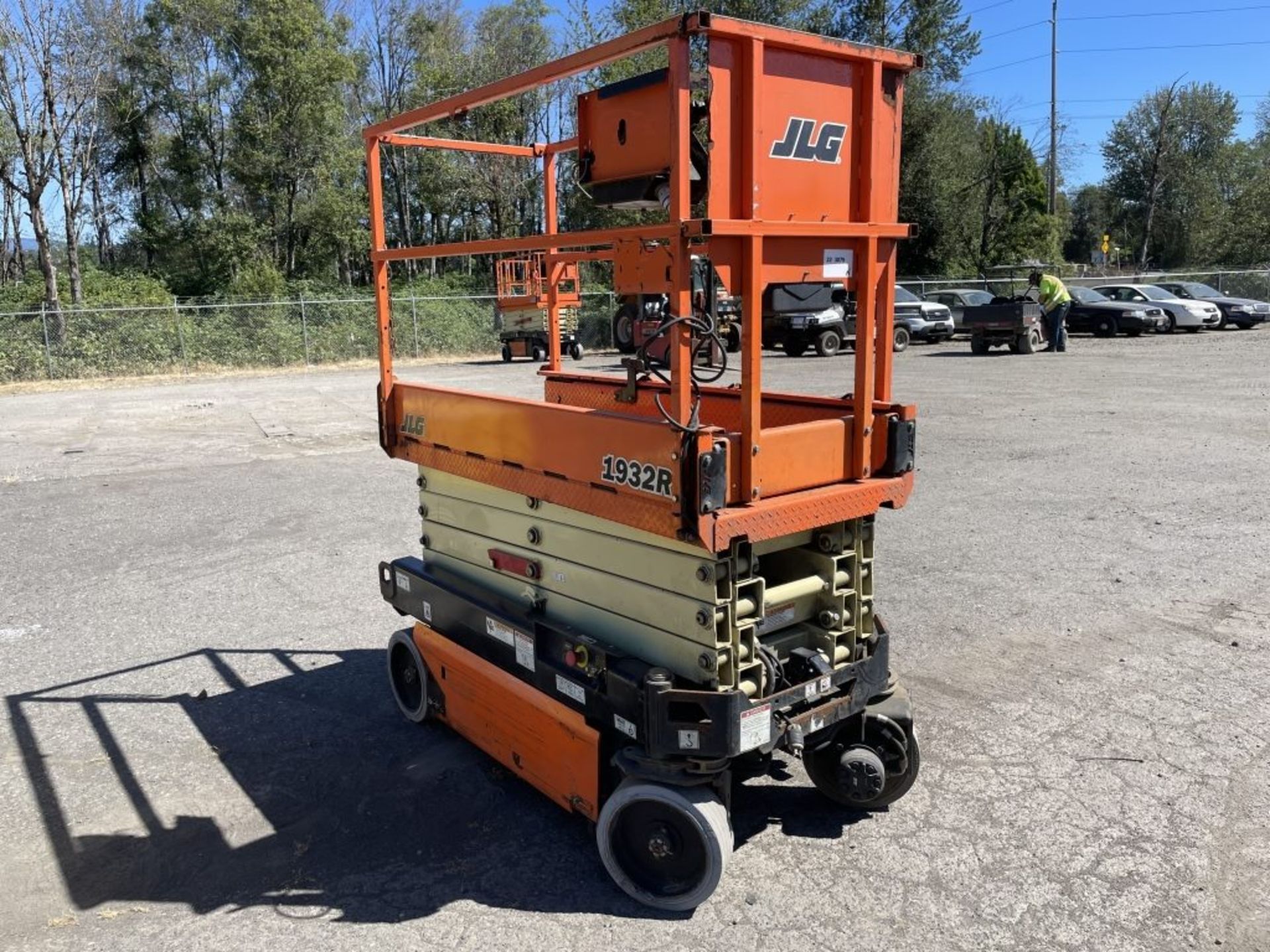 2019 JLG 1932R Scissor Lift - Image 2 of 14