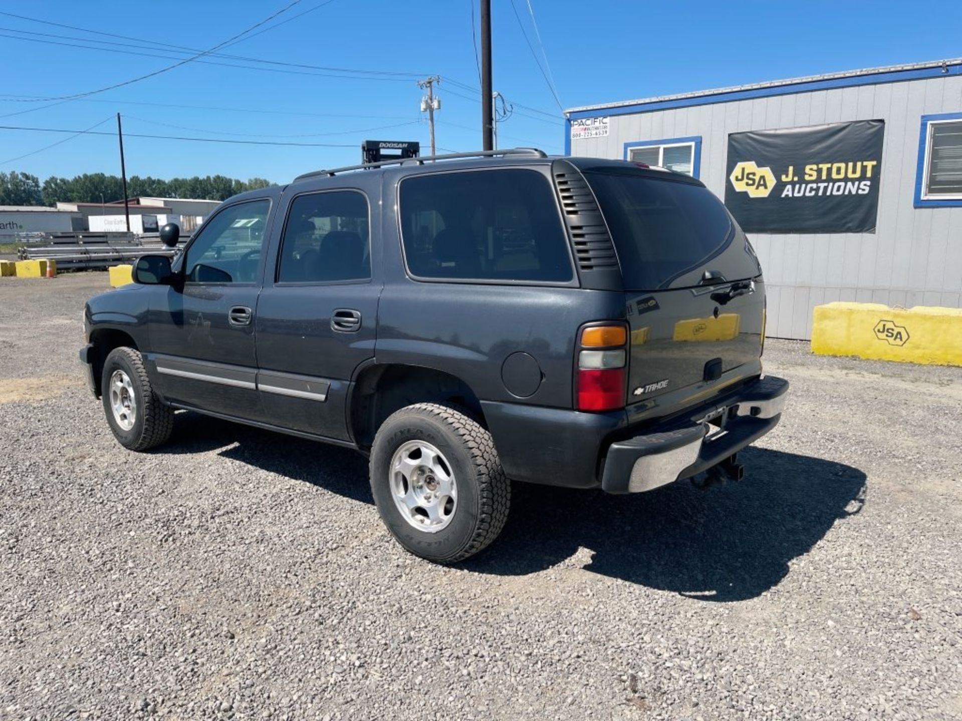 2006 Chevrolet Tahoe 4x4 SUV - Image 5 of 23