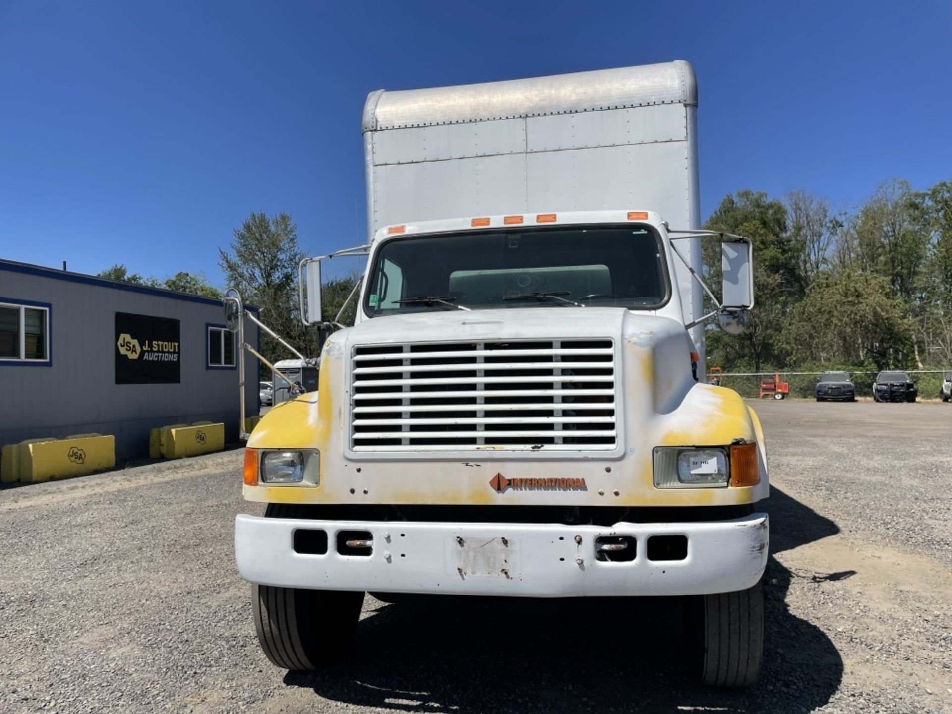 1991 International 4900 S/A Box Truck - Image 7 of 32