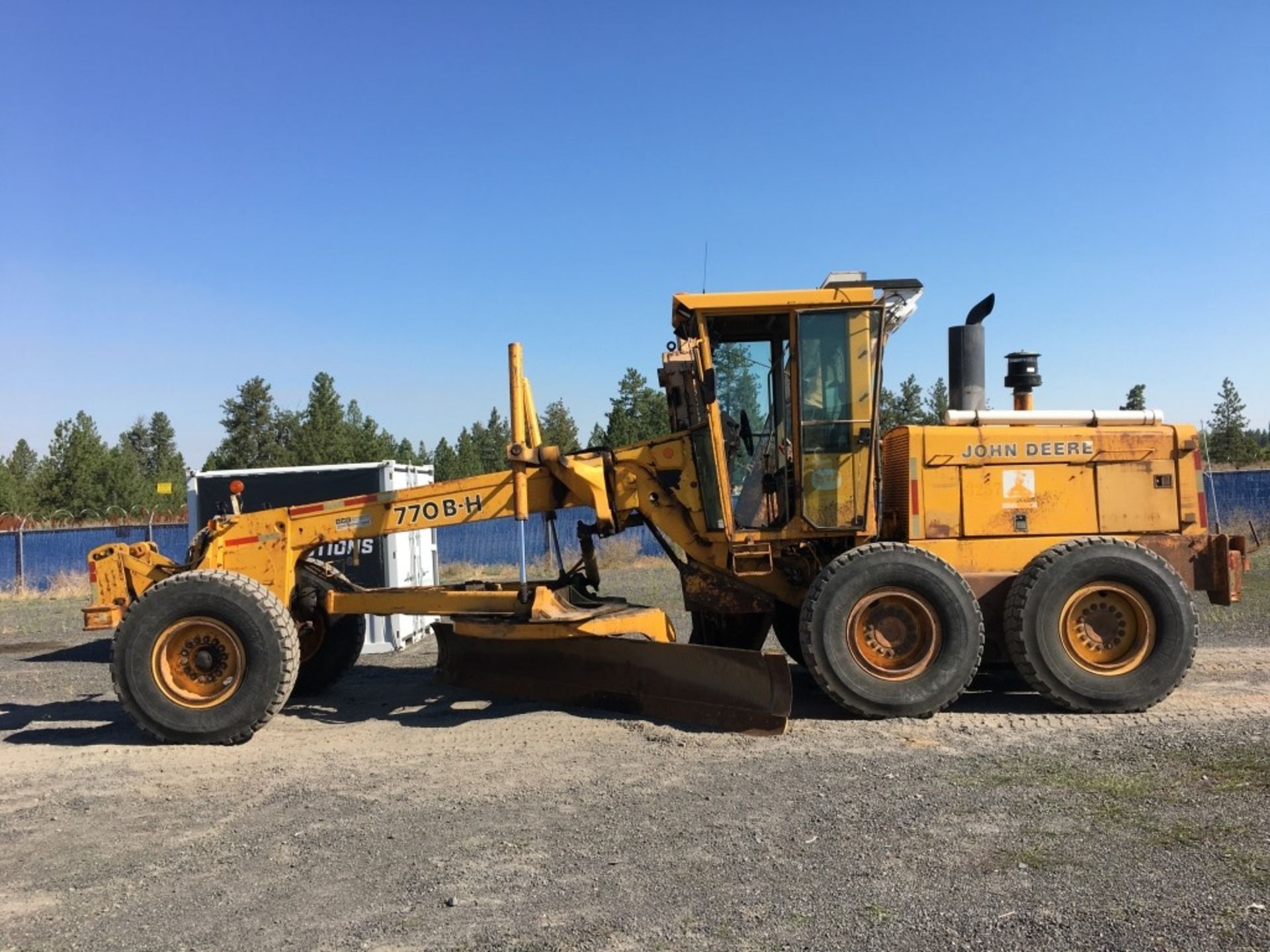 1987 John Deere 770BH Motor Grader