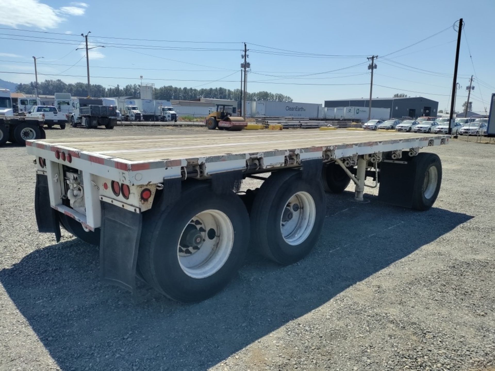 1984 Utility 20' T/A Flatbed Pup Trailer - Image 3 of 19