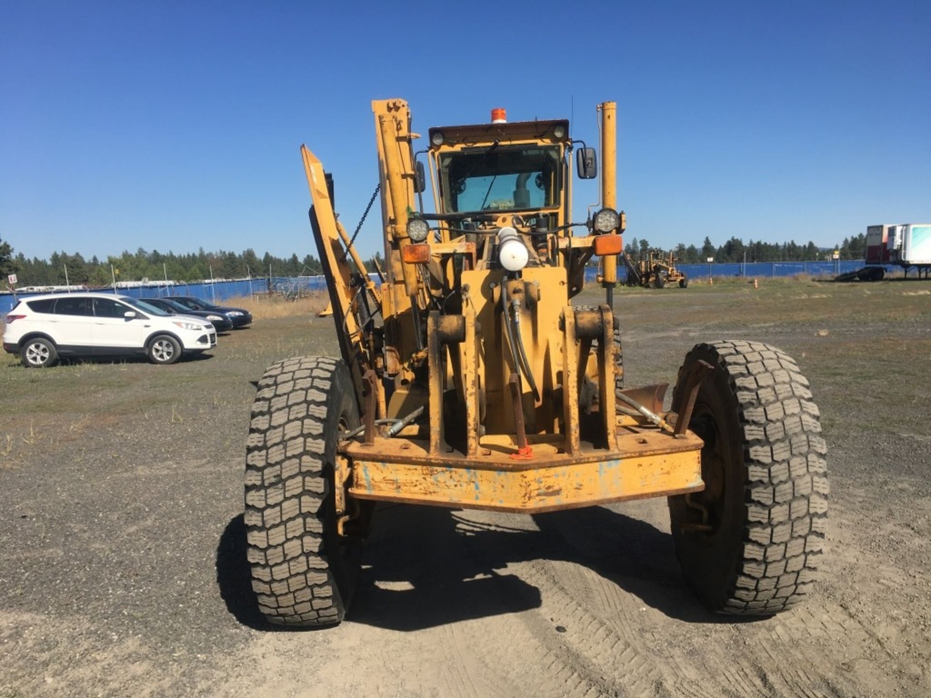 2001 John Deere 772CH Motor Grader - Image 7 of 32