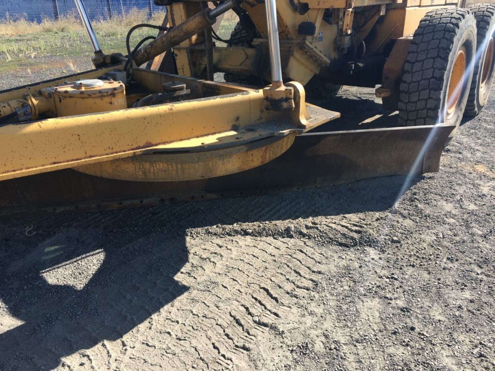 1997 John Deere 770BH Motor Grader - Image 14 of 32