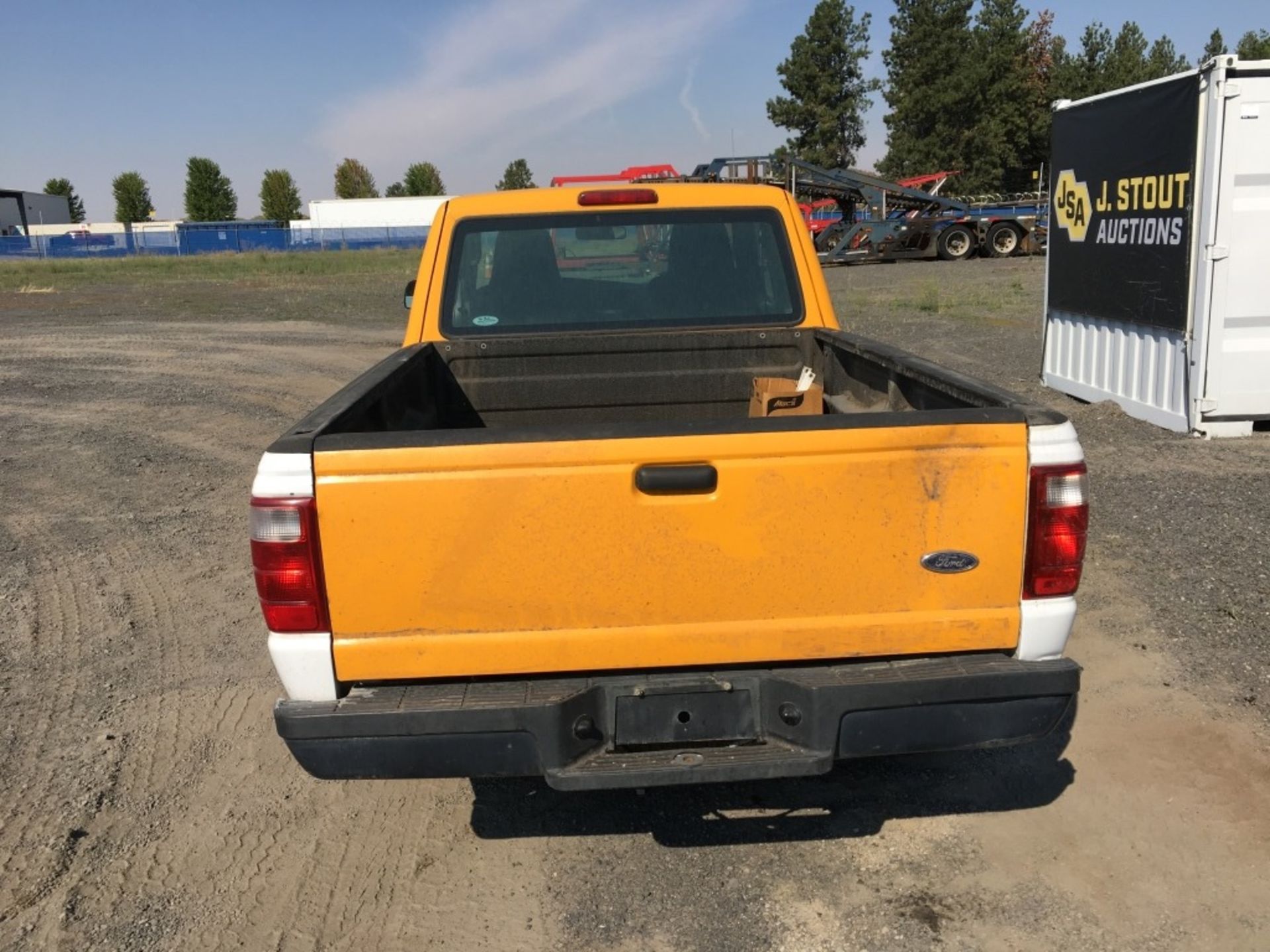 2004 Ford Ranger Pickup - Image 3 of 29