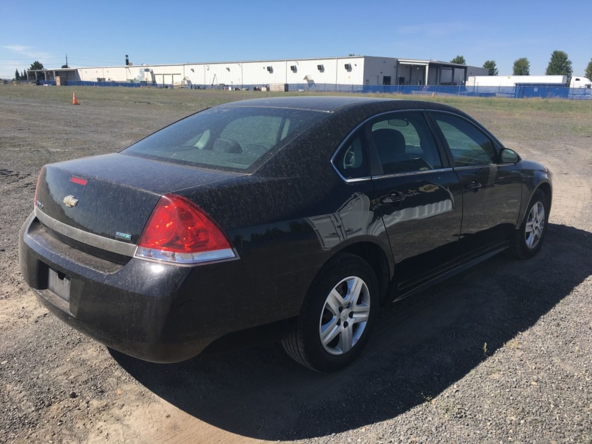 2010 Chevrolet Impala Sedan - Image 4 of 33