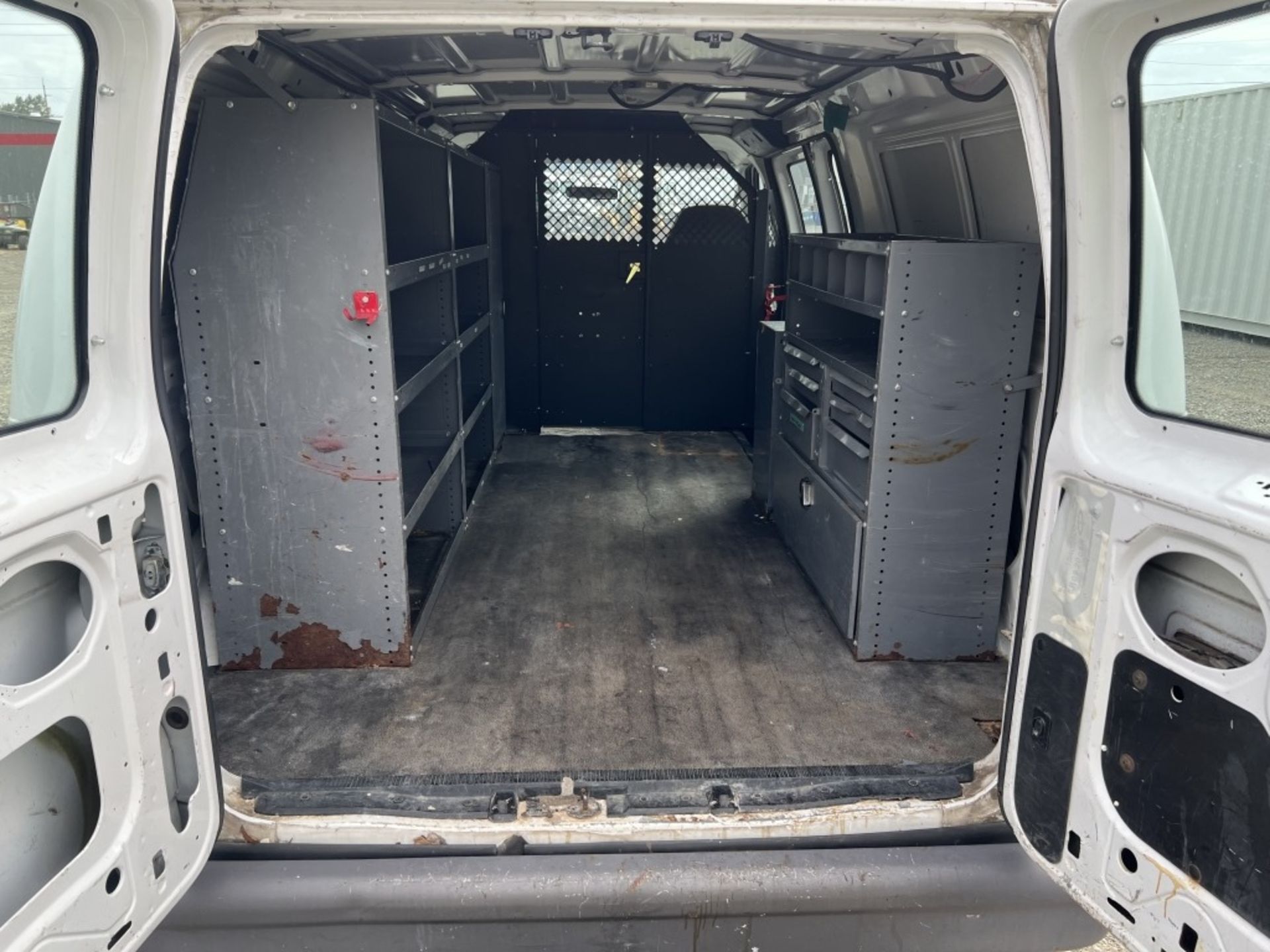 2006 Ford E150 Cargo Van - Image 14 of 21