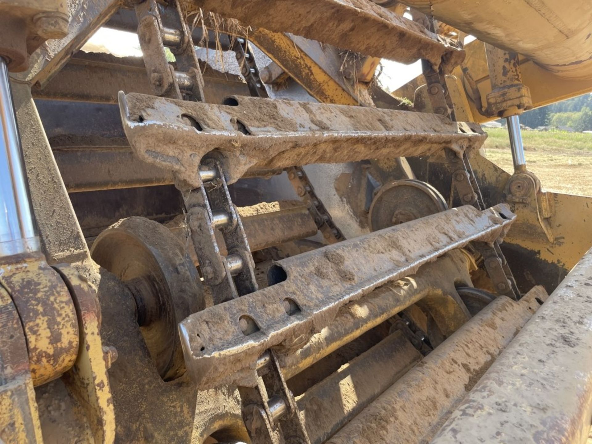 1984 Caterpillar 615 Elevating Motor Scraper - Image 18 of 32