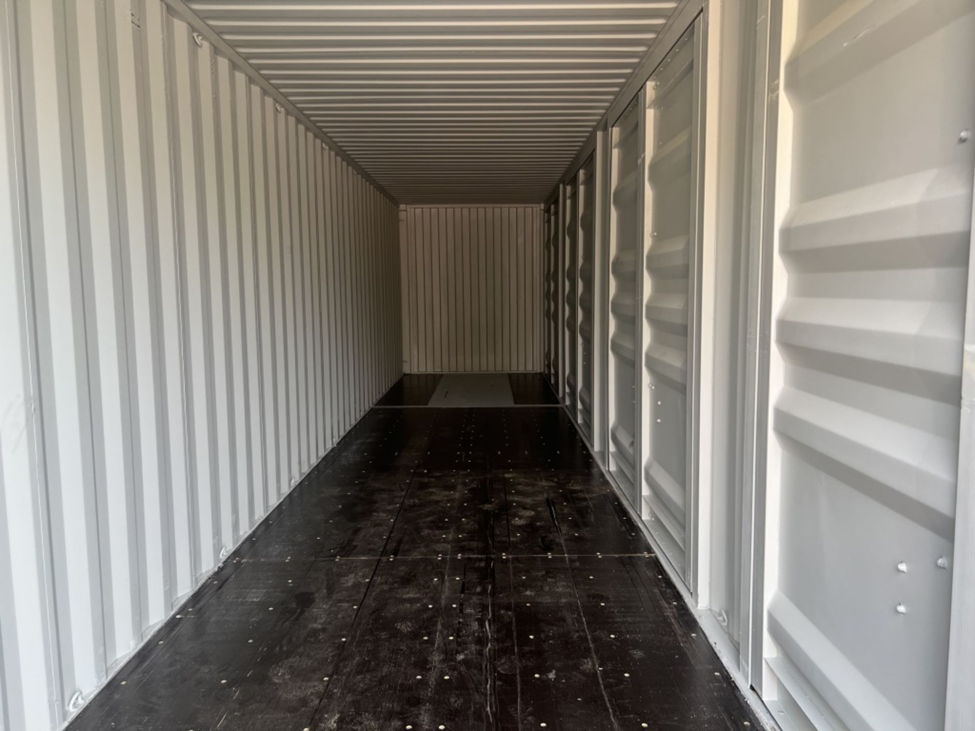 2022 40' High Cube Shipping Container - Image 10 of 10