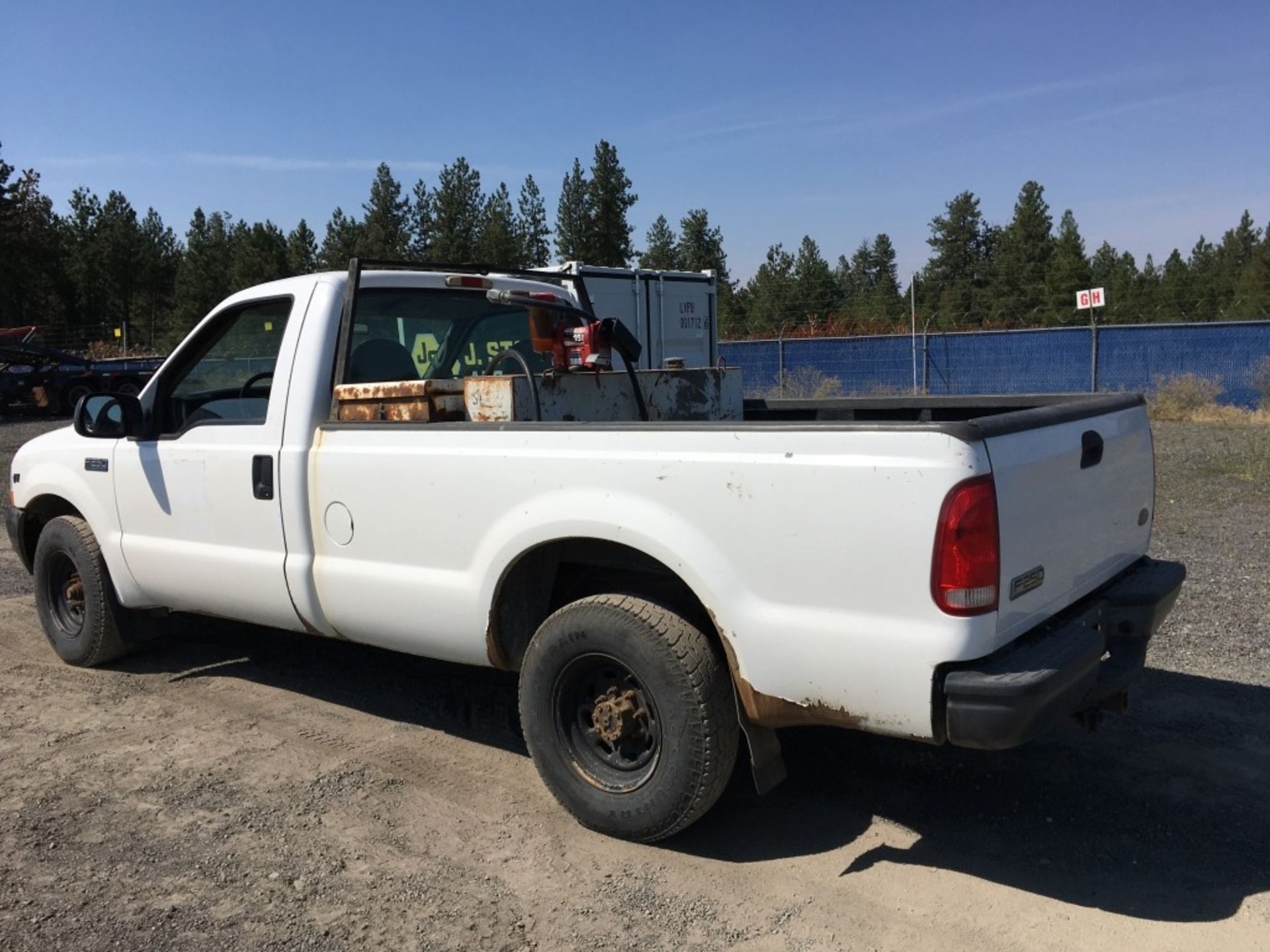 2002 Ford F250 XL SD Pickup - Image 3 of 29