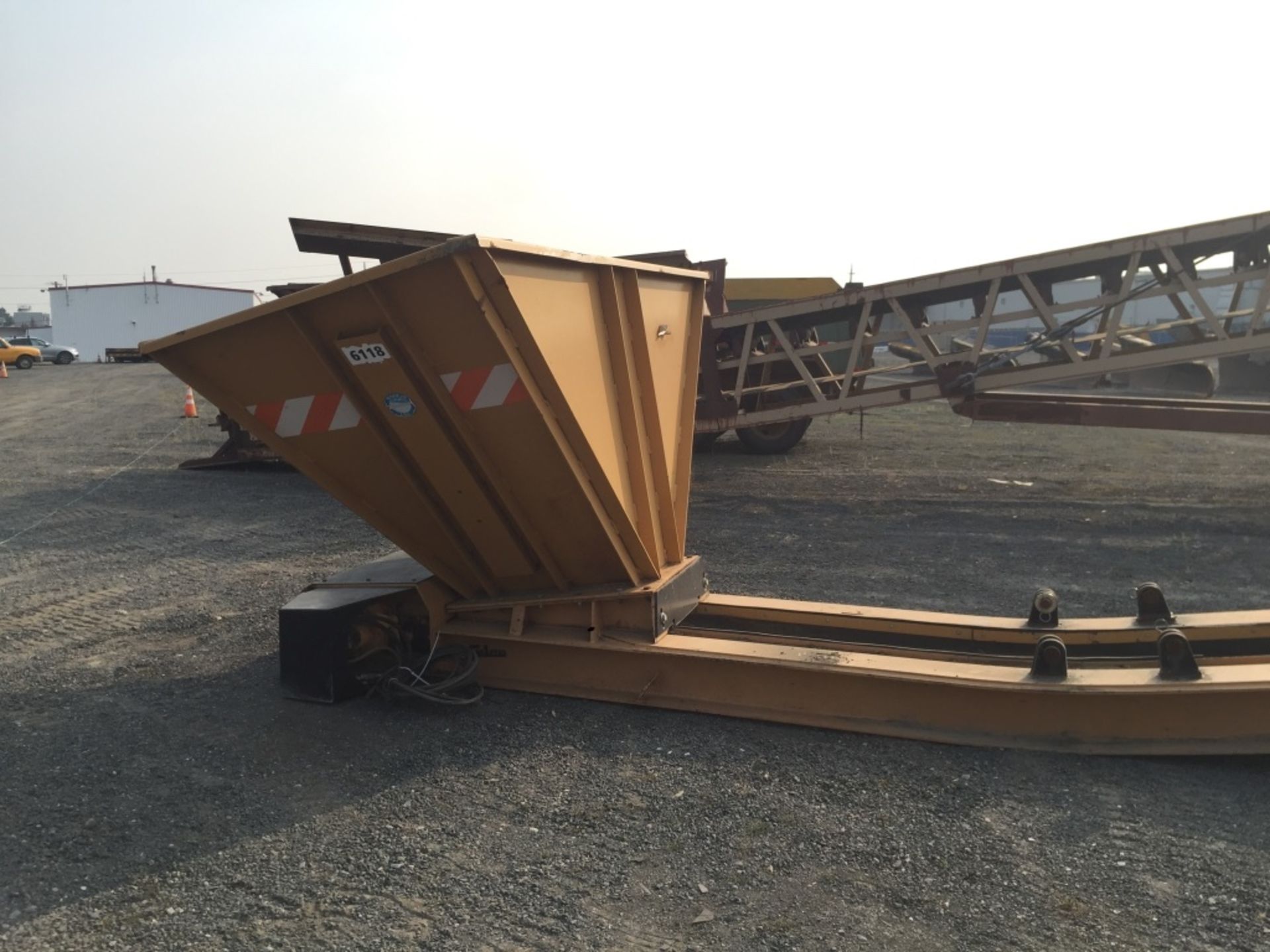 Felco 27' Feeder Conveyor - Image 2 of 10