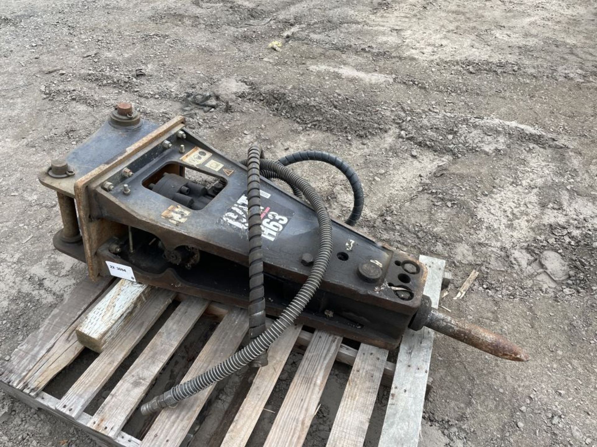 Caterpillar H63 Hydraulic Hammer