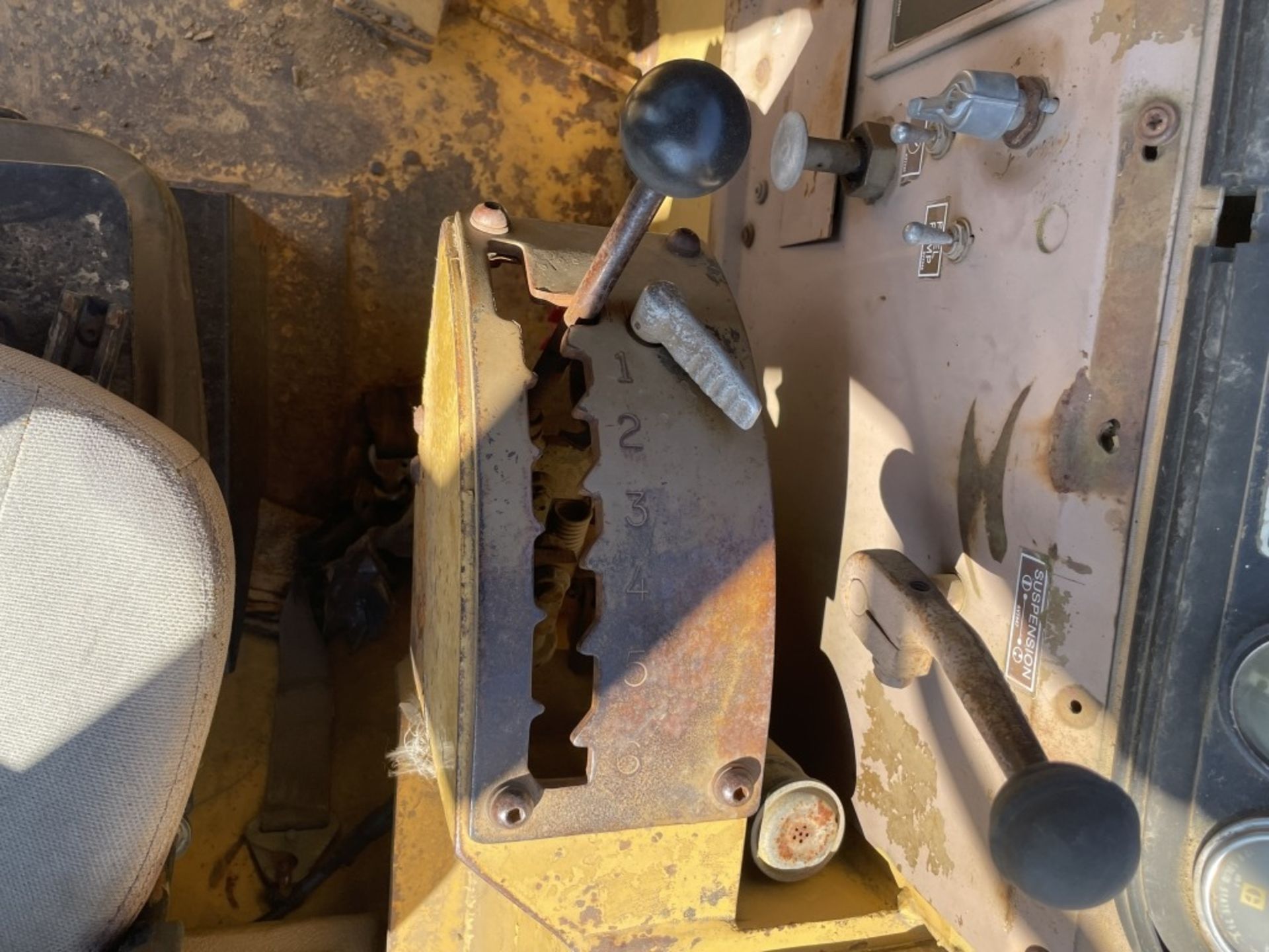 1984 Caterpillar 615 Elevating Motor Scraper - Image 27 of 32