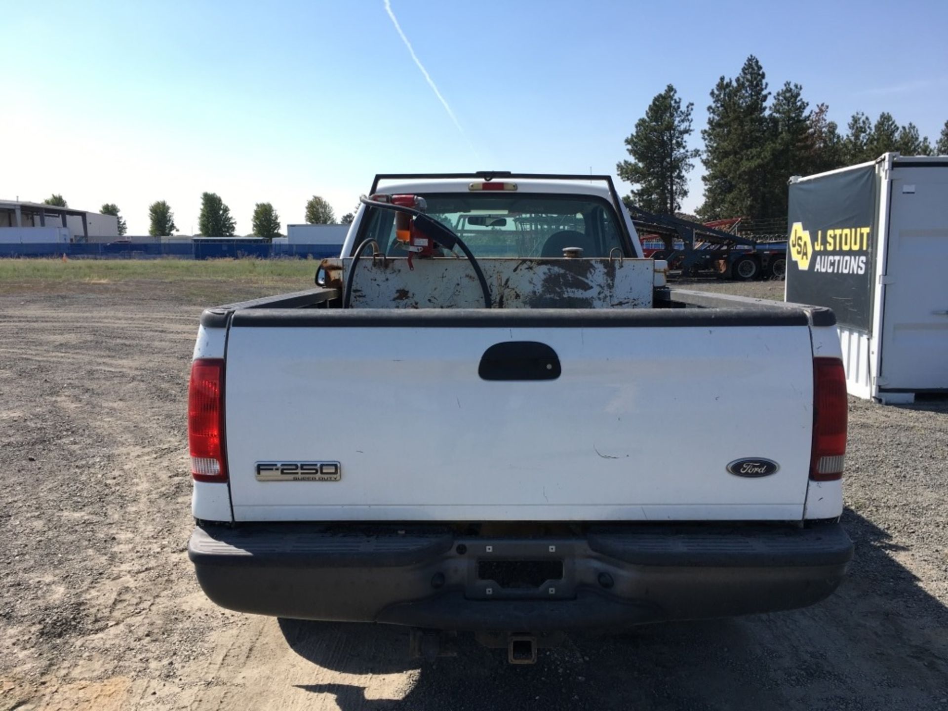 2002 Ford F250 XL SD Pickup - Image 4 of 29