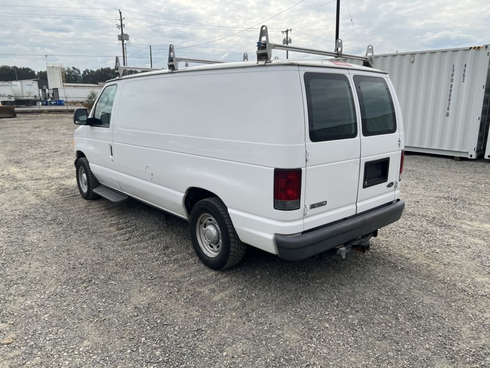 2006 Ford E150 Cargo Van - Image 6 of 21