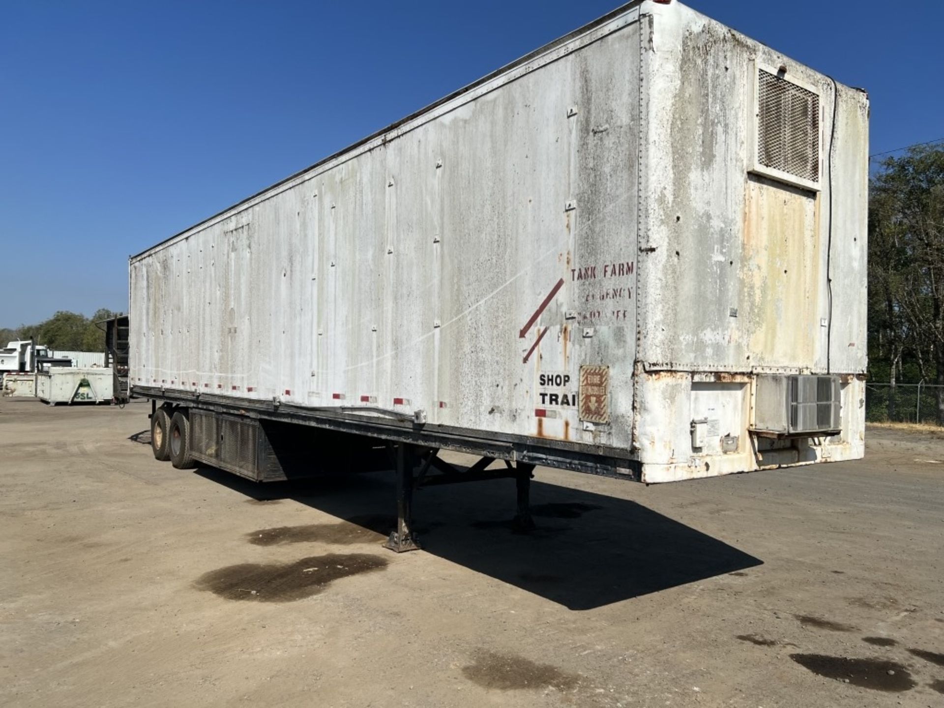 1984 Fruehauf 45' T/A Van Trailer - Image 2 of 40