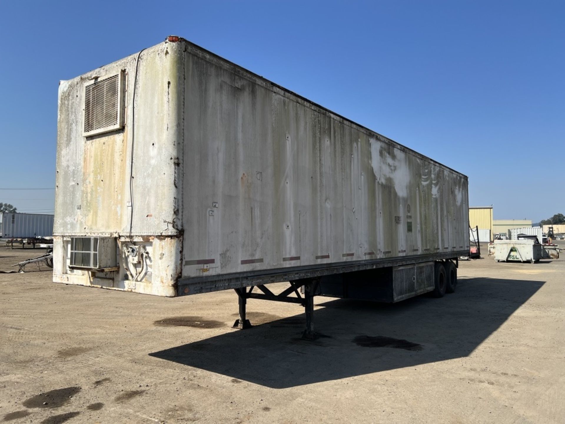 1984 Fruehauf 45' T/A Van Trailer