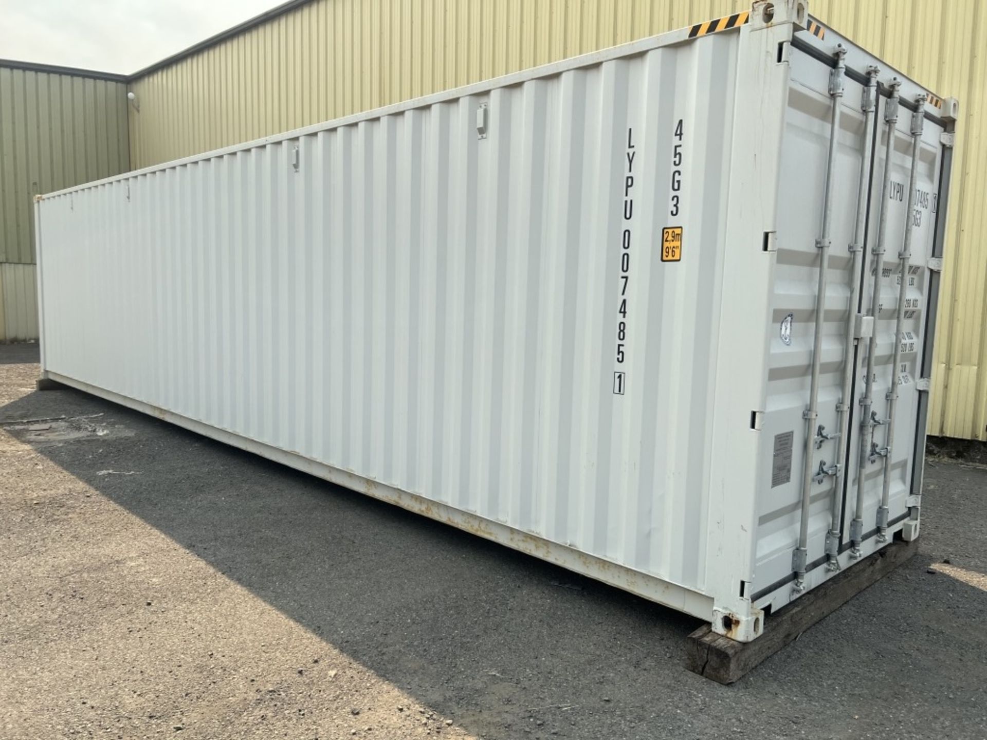 2022 40' High Cube Shipping Container - Image 2 of 10