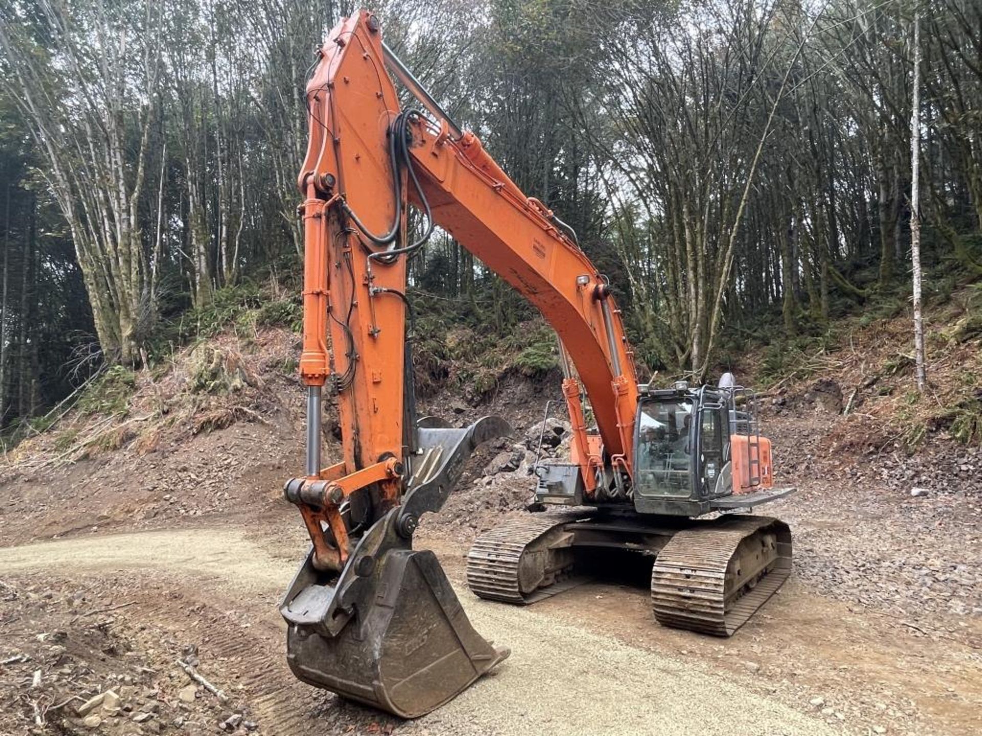 2013 Hitachi ZX470LC-5B Hydraulic Excavator - Image 9 of 63