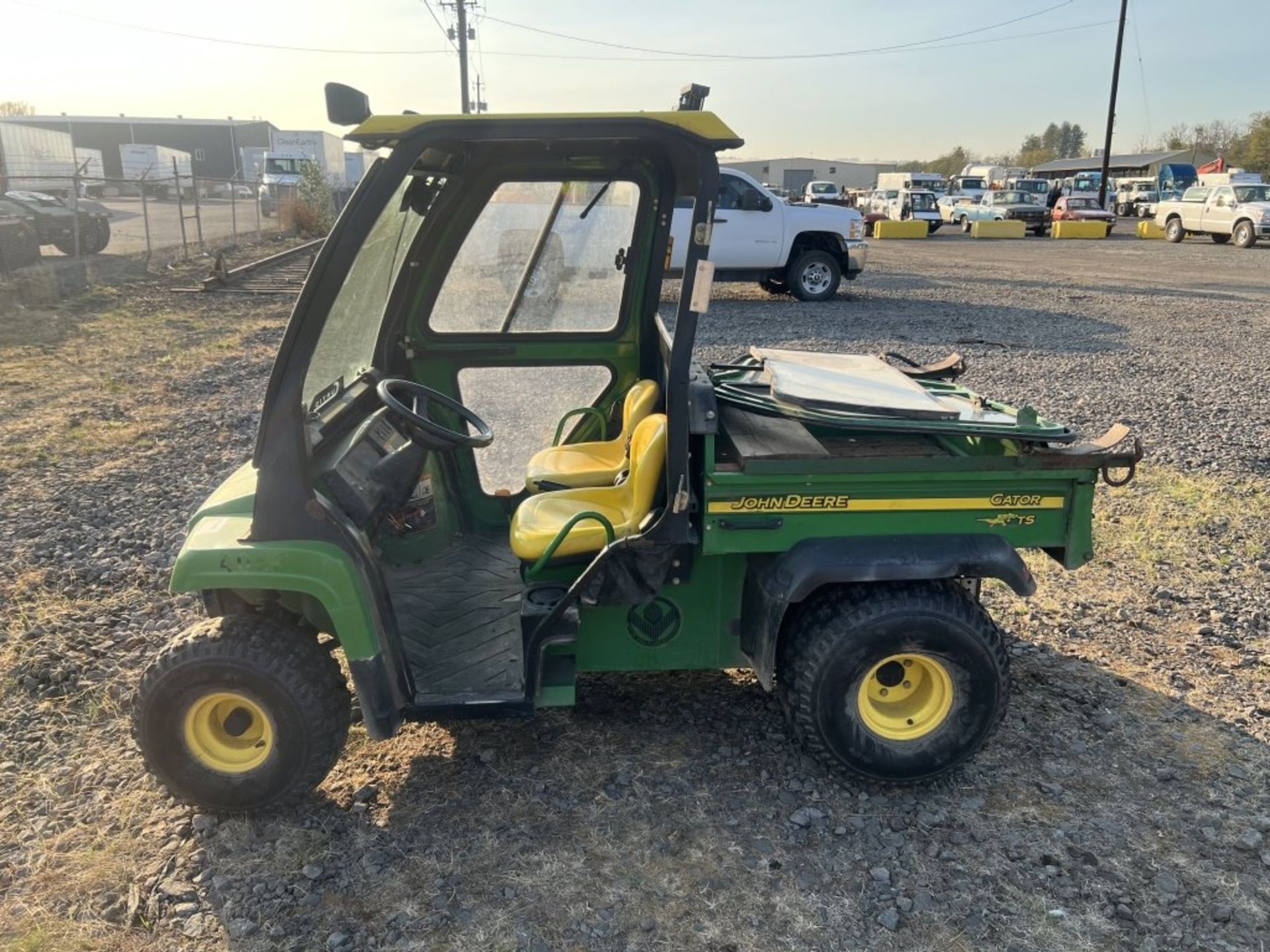 2007 John Deere Gator TS Utility Cart - Image 2 of 15