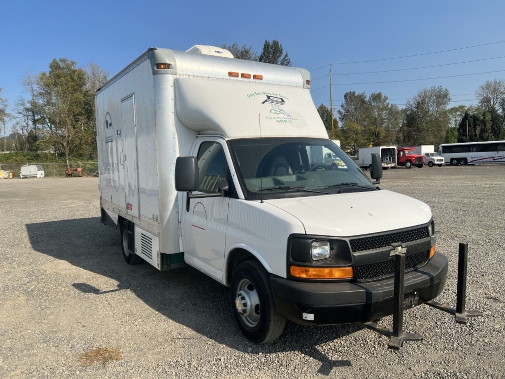 2009 Chevrolet Express Sewer Inspection Van - Image 2 of 40