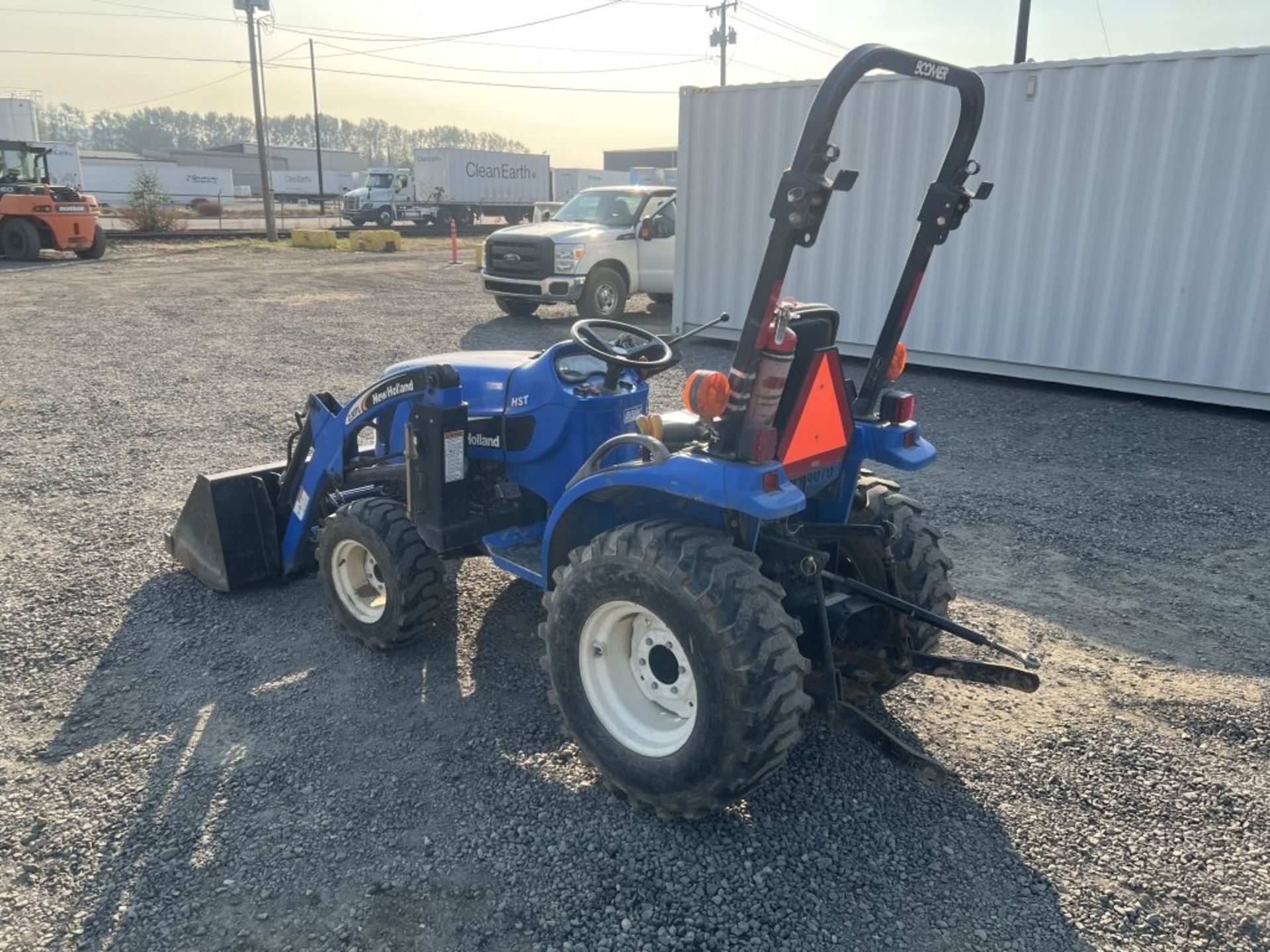 2008 New Holland TC26DA Utility Tractor - Image 6 of 26