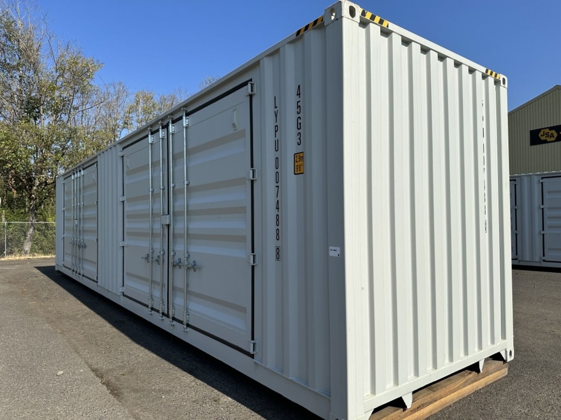 2022 40' High Cube Shipping Container