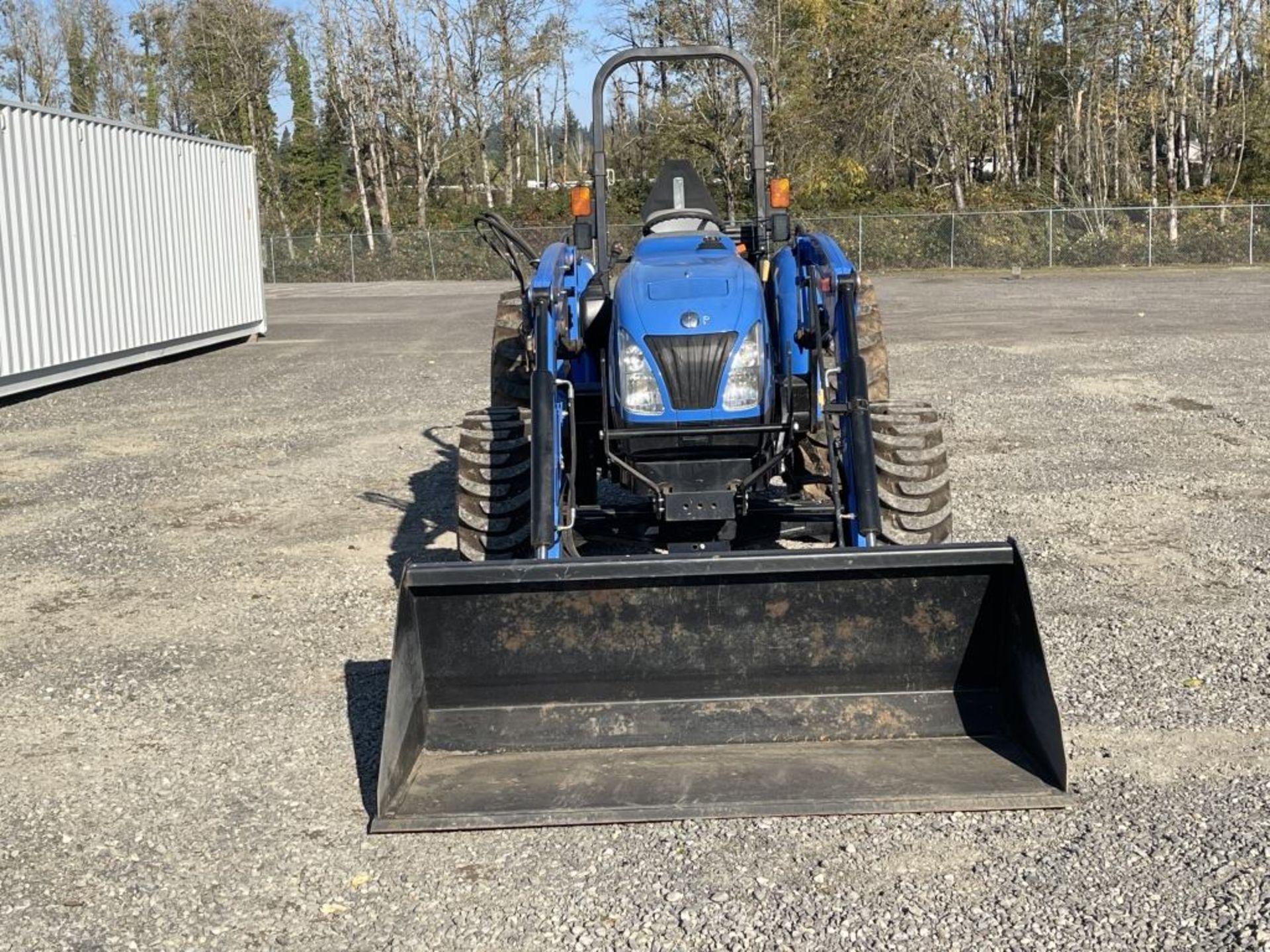 2017 Newholland Workmaster 60 Utility Tractor - Image 8 of 30